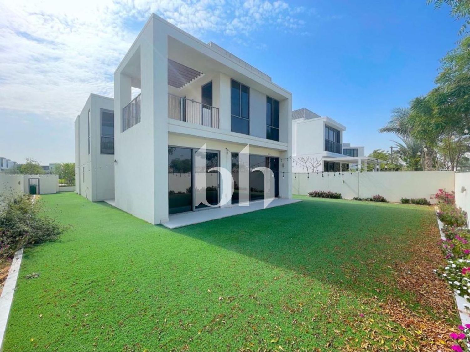 Great location | Lots of Privacy | Single row