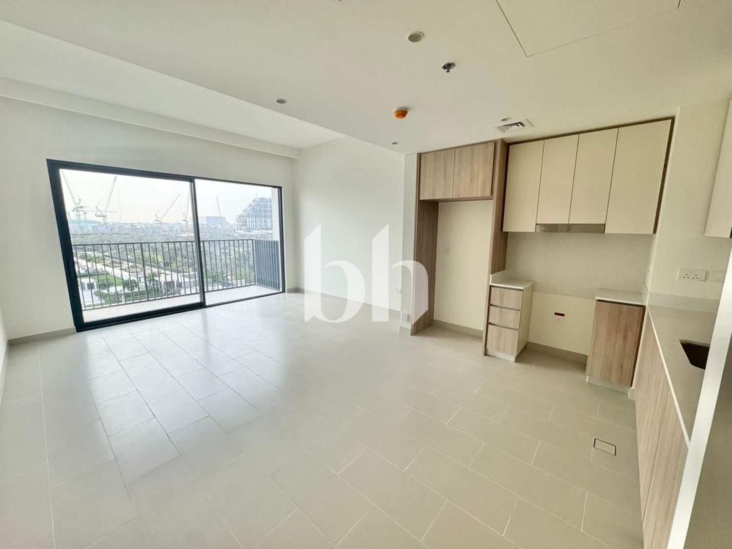 Brand new | Viewable | Open planned