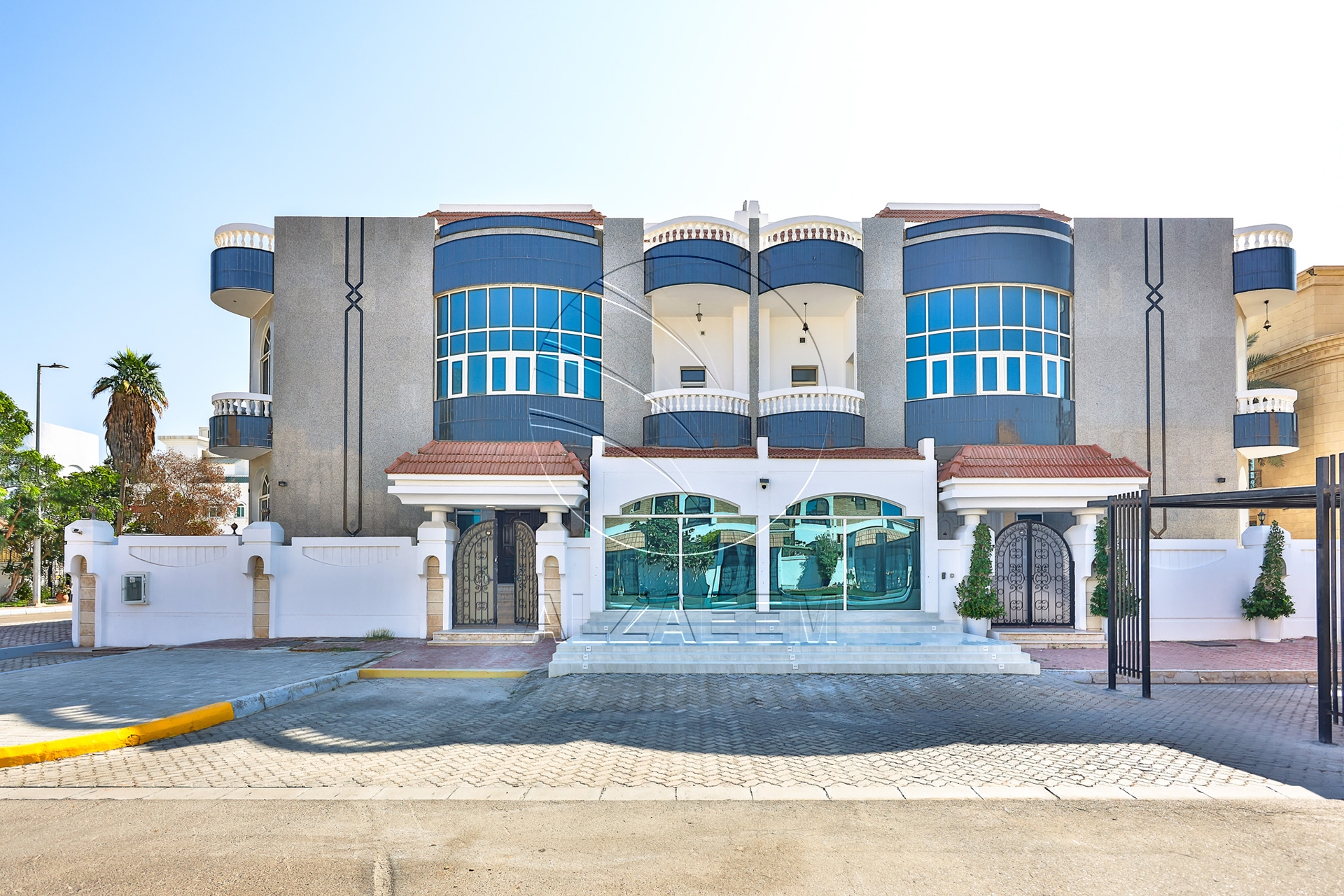 √ 5BR Commercial Villa | Up to 3 Payments √