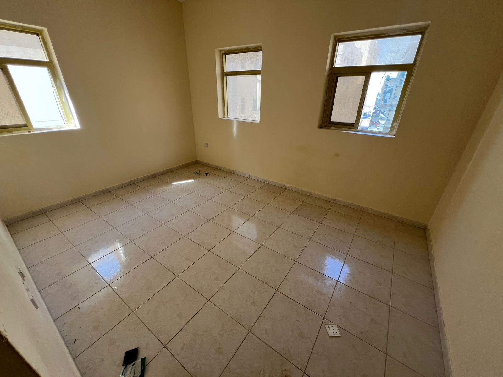 The lowest prices in Al-Hamidiyah, only 25,000 annually will get you a one-bedroom apartment with a great size