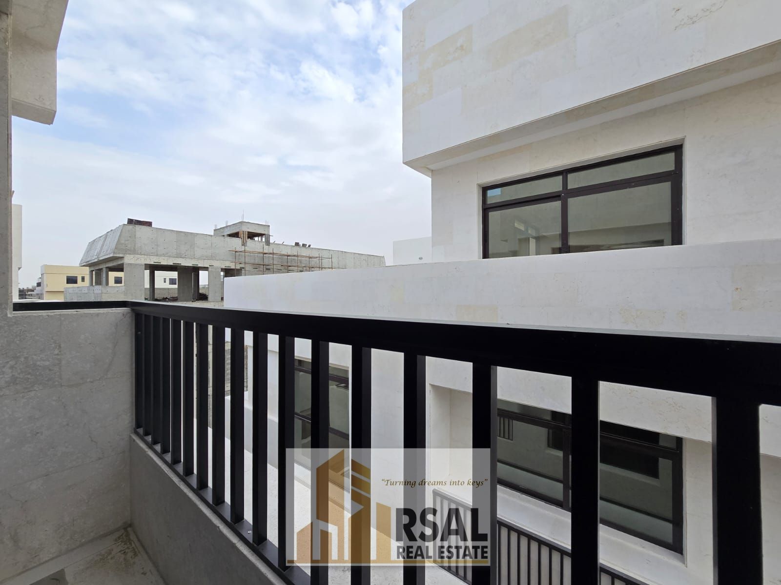 Luxeroius Brand New 2Bhk Appartment with 3 Balcony And Terrace with A beautifull View