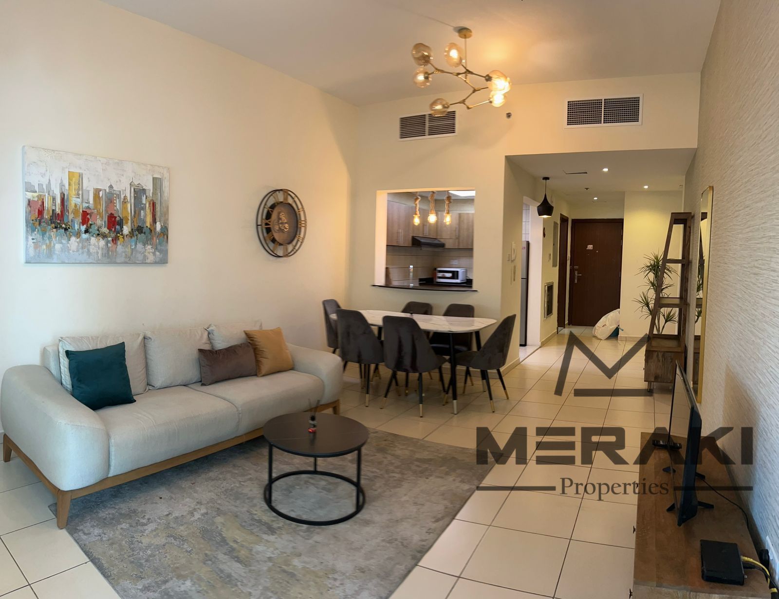 Luxury 2-Bedroom Apartment| partial sea view – Stunning Views & Prime Location