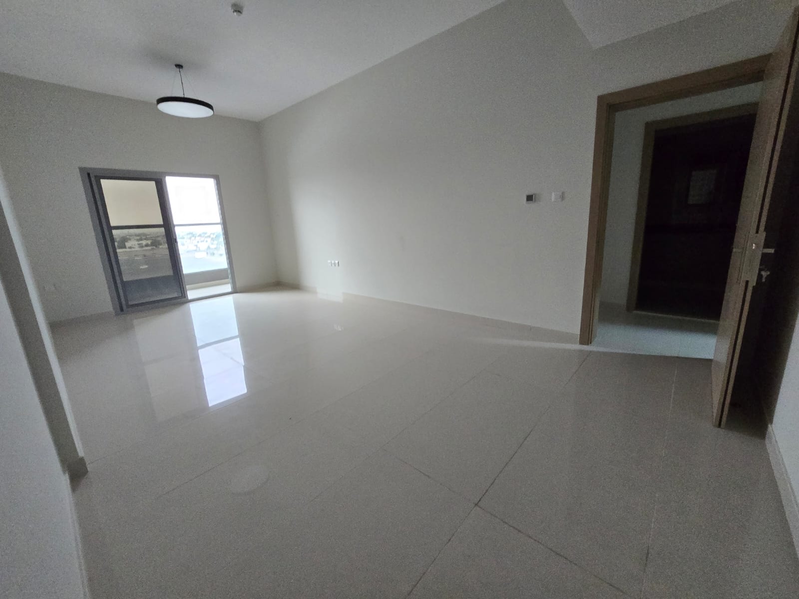 English Ad – Expanded (1 Bedroom Apartment | First Tenant) 41,000 AED Annual Rent – Brand New 1 Bedroom Apartment (First Tenant) Al Jurf 2 – Behi