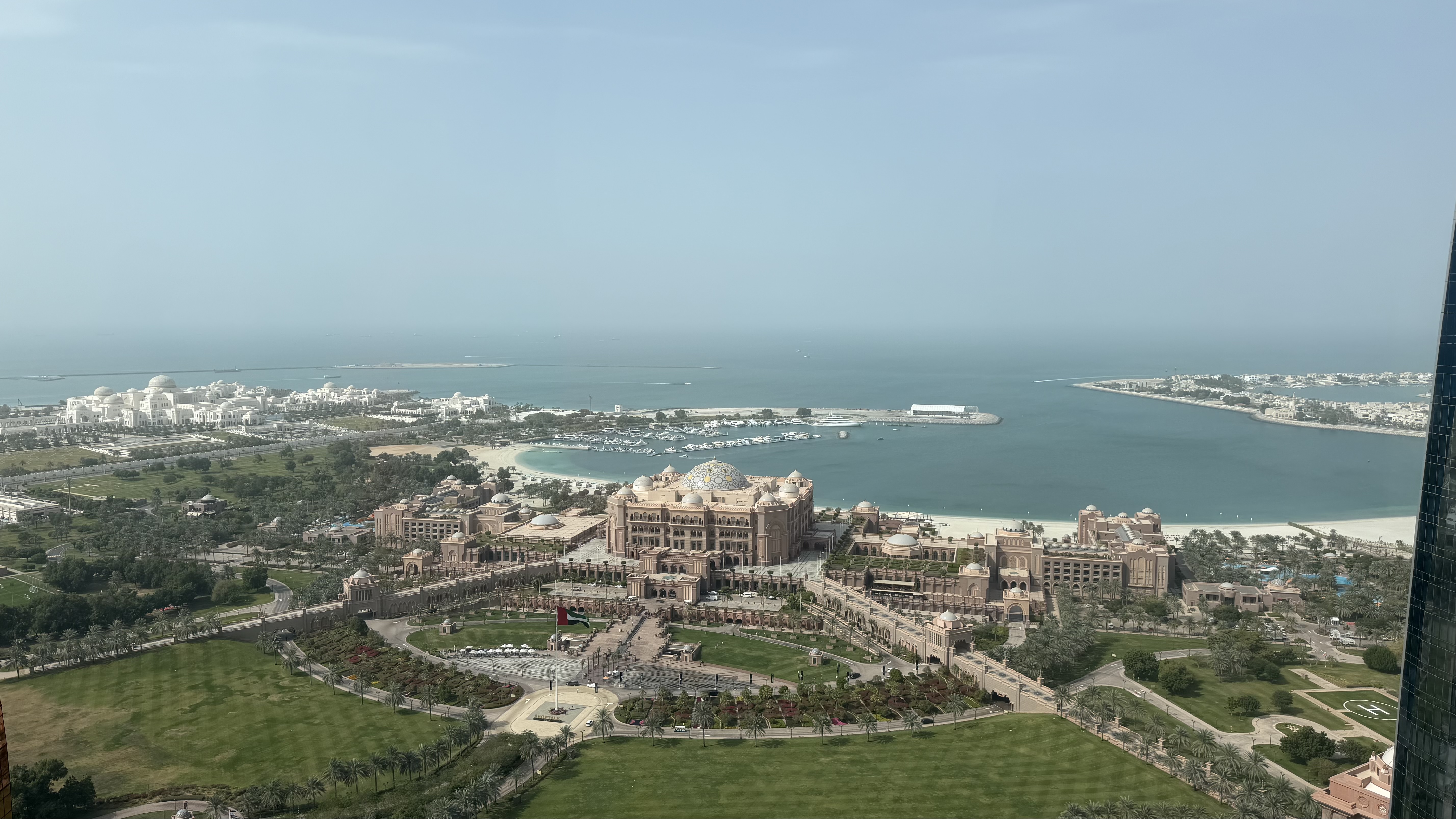 0 Fee 3bed Maid Flat Parking Kitchen Goods