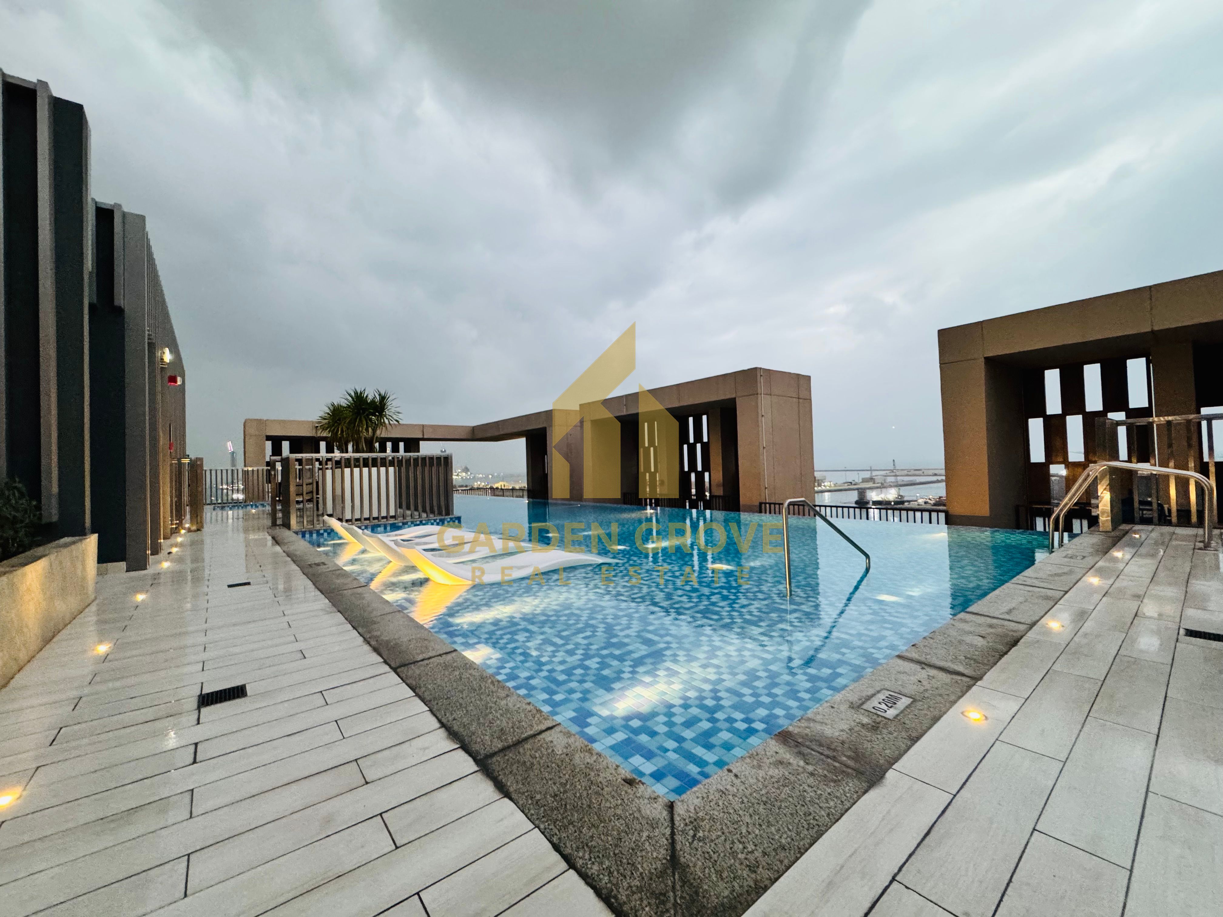 SEA VIEW | 3BHK + MAID | WALKABLE TO METRO