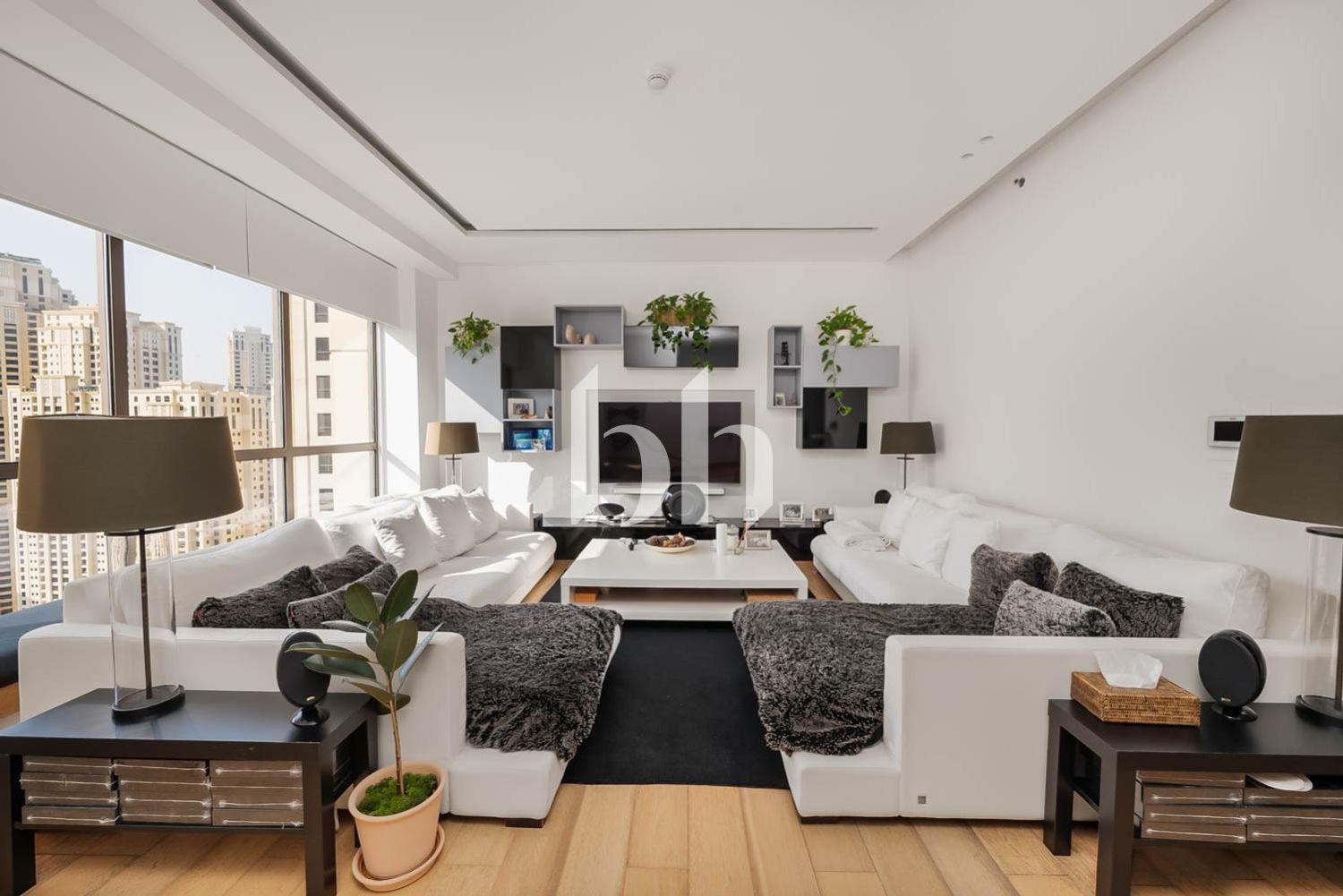 Upgraded | Italian designer | Unfurnished | Vacant