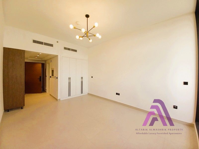 Spacious Prime Location Studio with Balcony