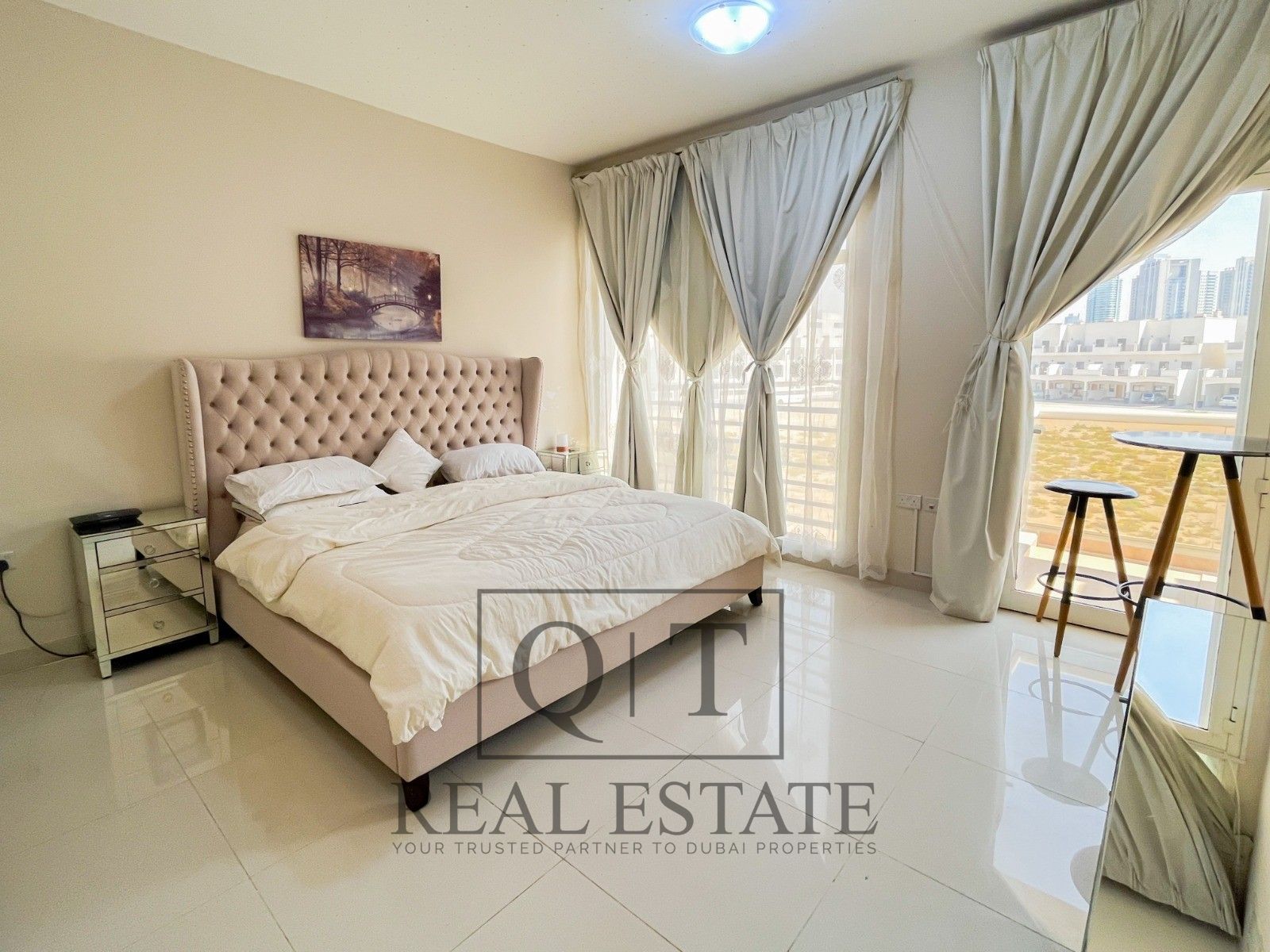 Stand Alone Villa | Vacant | Steps from the JSS
