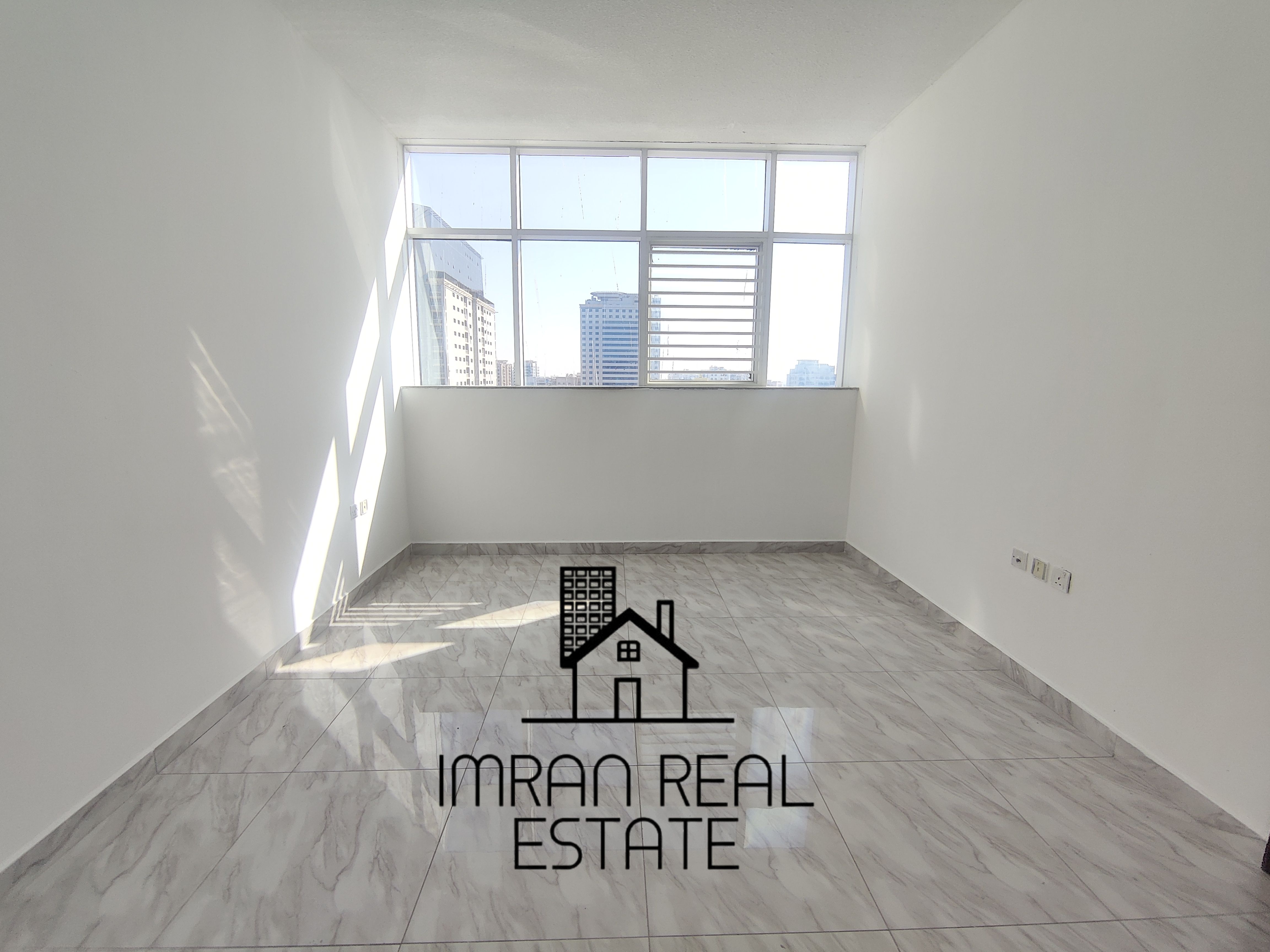 Hot Deal Spacious 3BHK | Built-in Wardrobes | Family Building