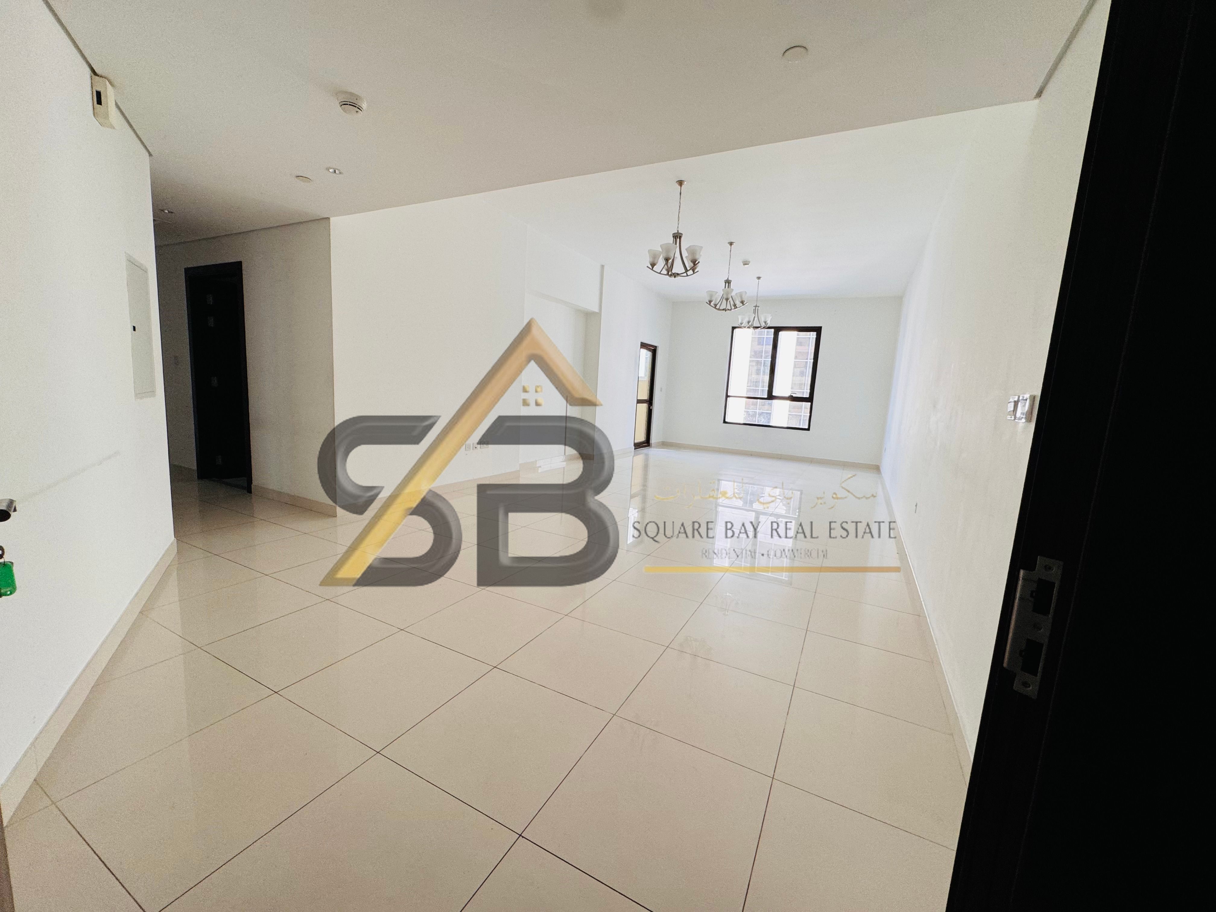 Stunning 4BR Apartment with Maids Rooms, 2 Free Car Parkings and Walkable to Jaddaf Metro
