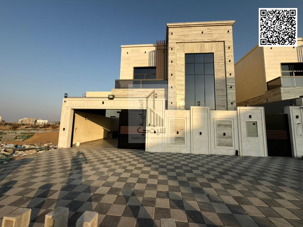 For sale: Super deluxe villa in Al-Haliyo 2 area, large setback, freehold ownership for all nationalities