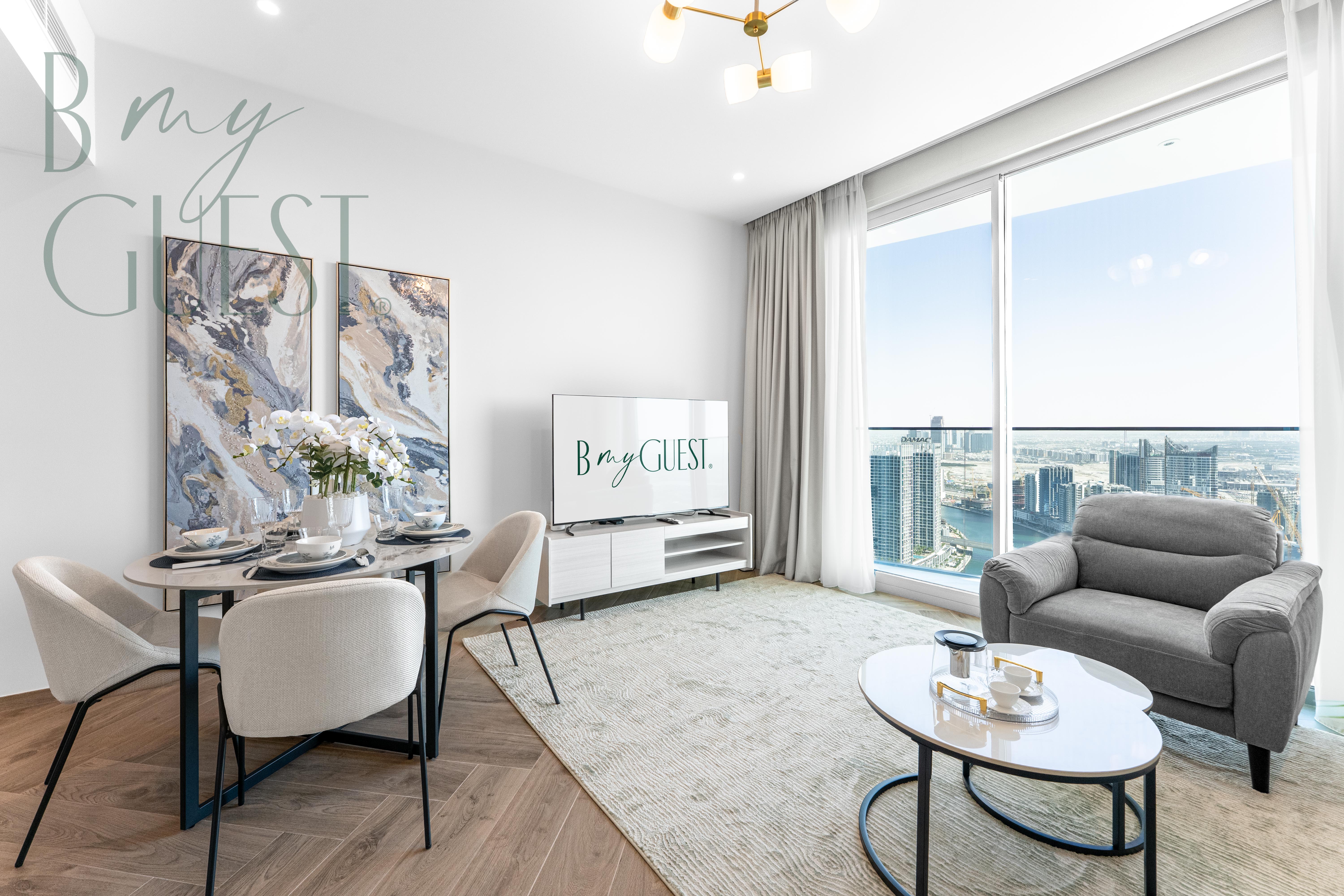 Luxury Modern 1BR in Peninsula Three with Canal View
