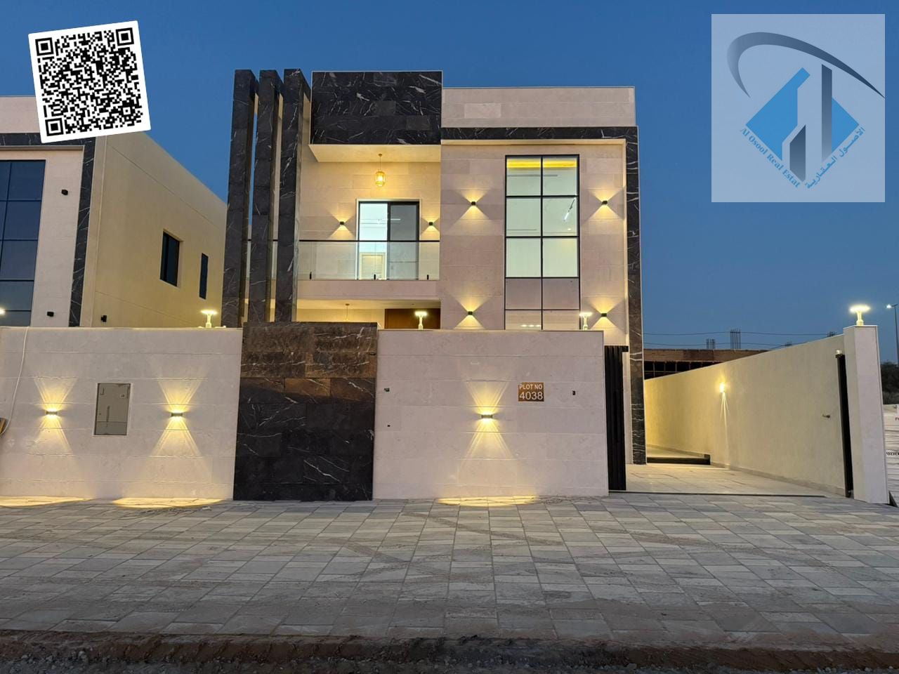 For sale, a townhouse villa with super deluxe finishing and wonderful decorations, with the possibility of bank financing for 25 years