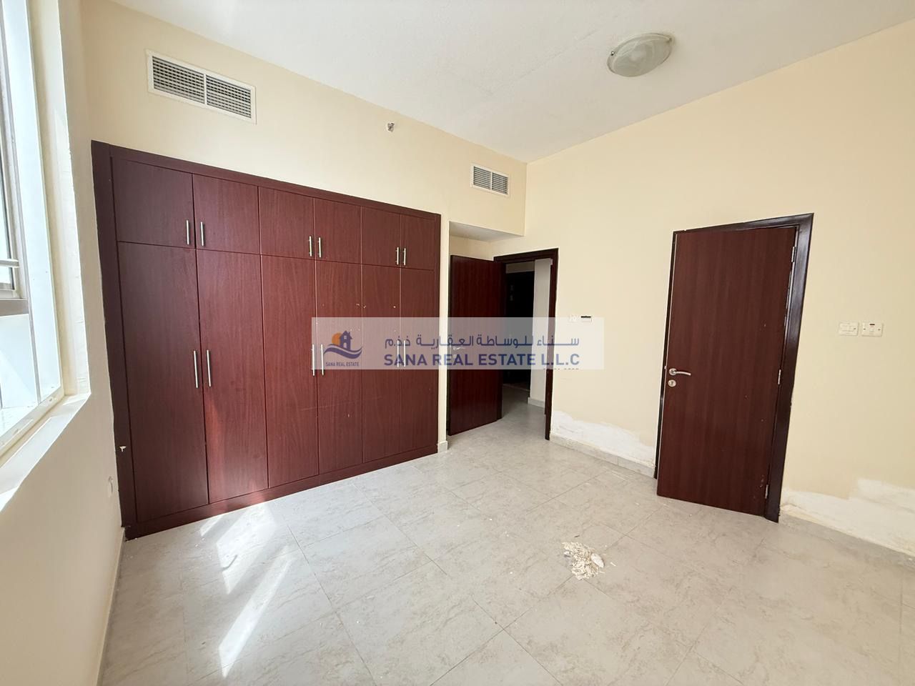 2 bhk big flat 3 bath 32000