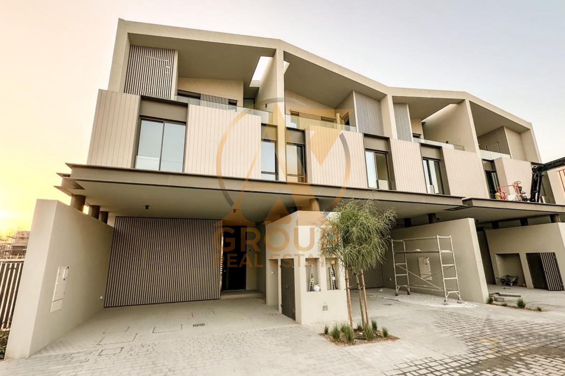 3 BEDROOM | BRAND NEW | MAID ROOM | ELEVATOR