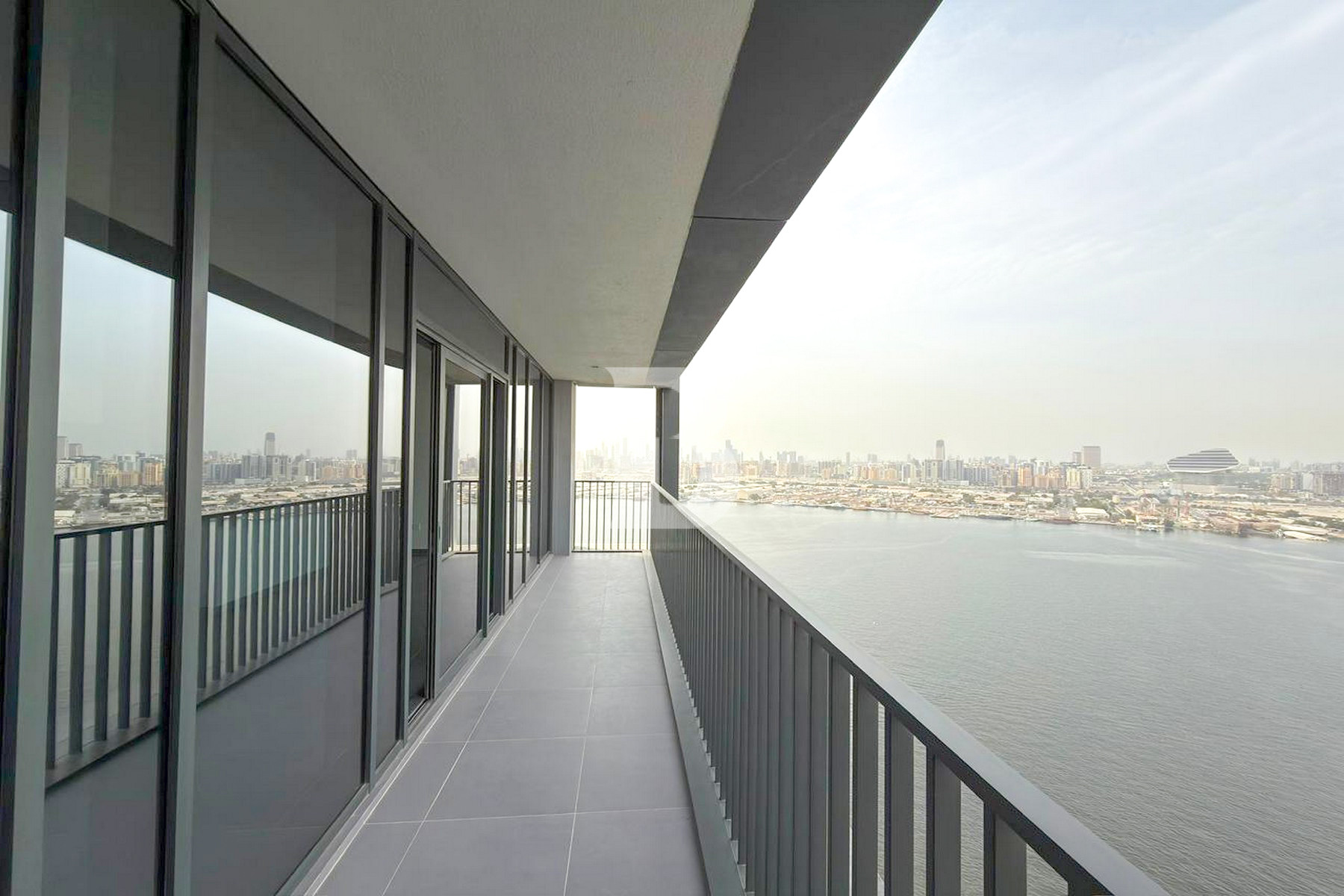 Full Creek View/Burj Khalifa View/Maids