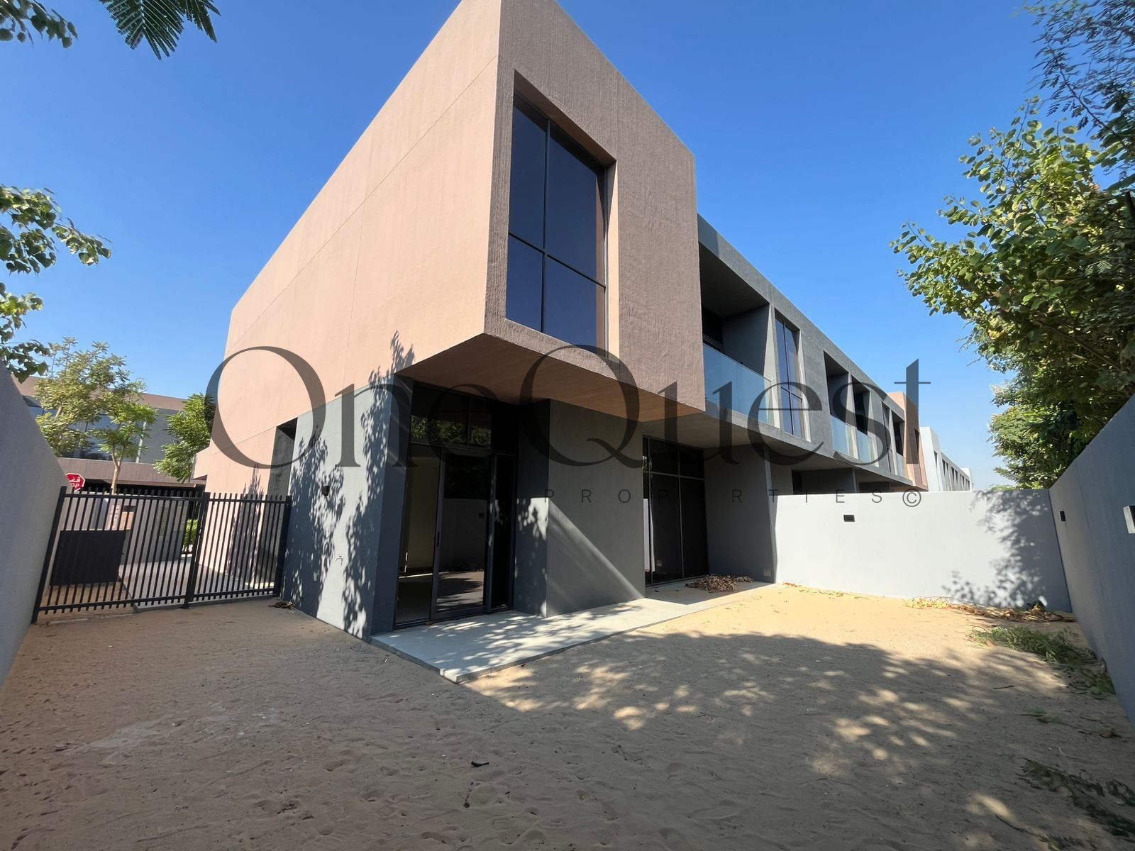 Freehold || Golden Residence || Corner || Ready to Move