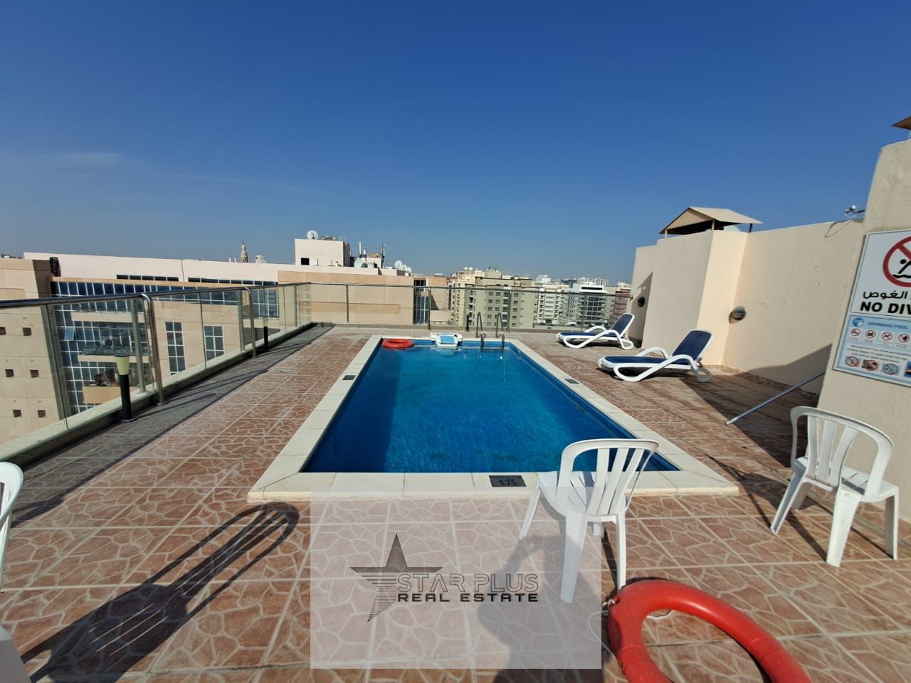 VERY SPACIOUS 2 BEDROOM APARTMENT AT THE MAIN LOCATION WITH GYM POOL PARKING