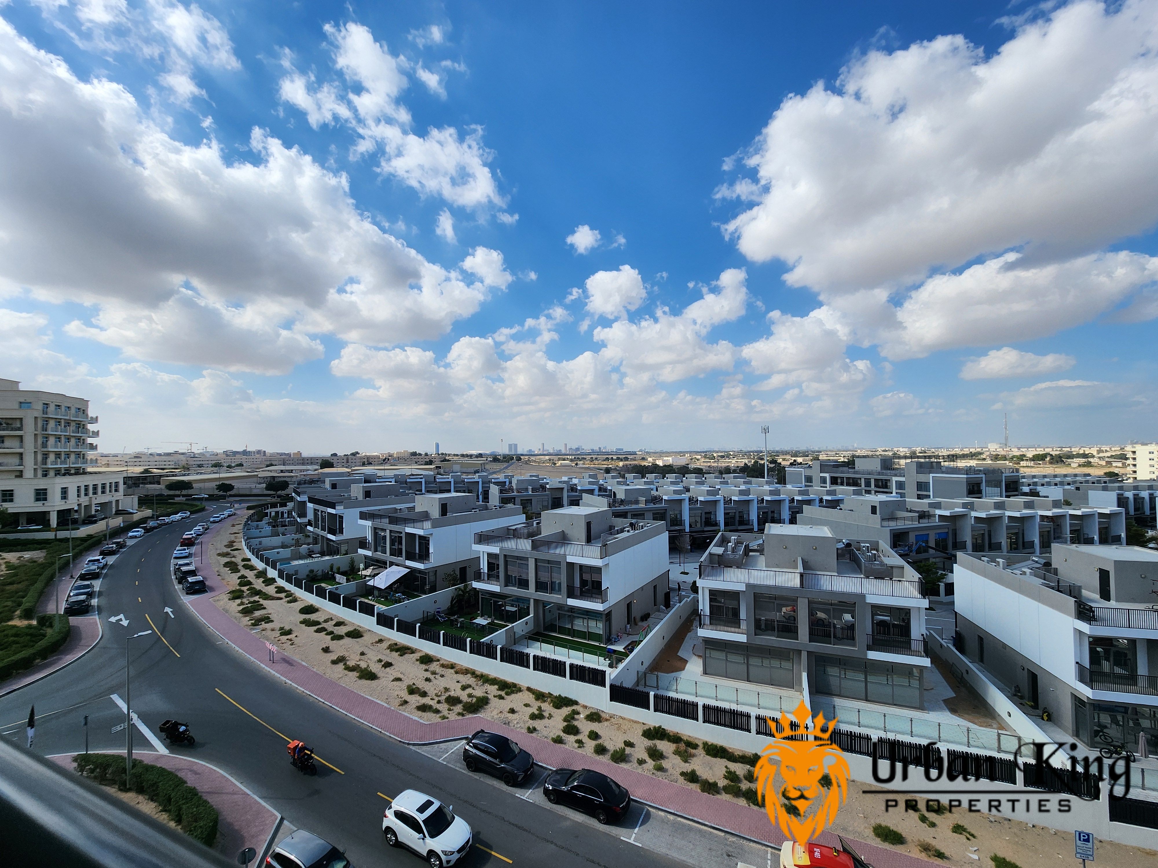 Spacious 2BHK Plus & Store & Laundry Room All Amenities