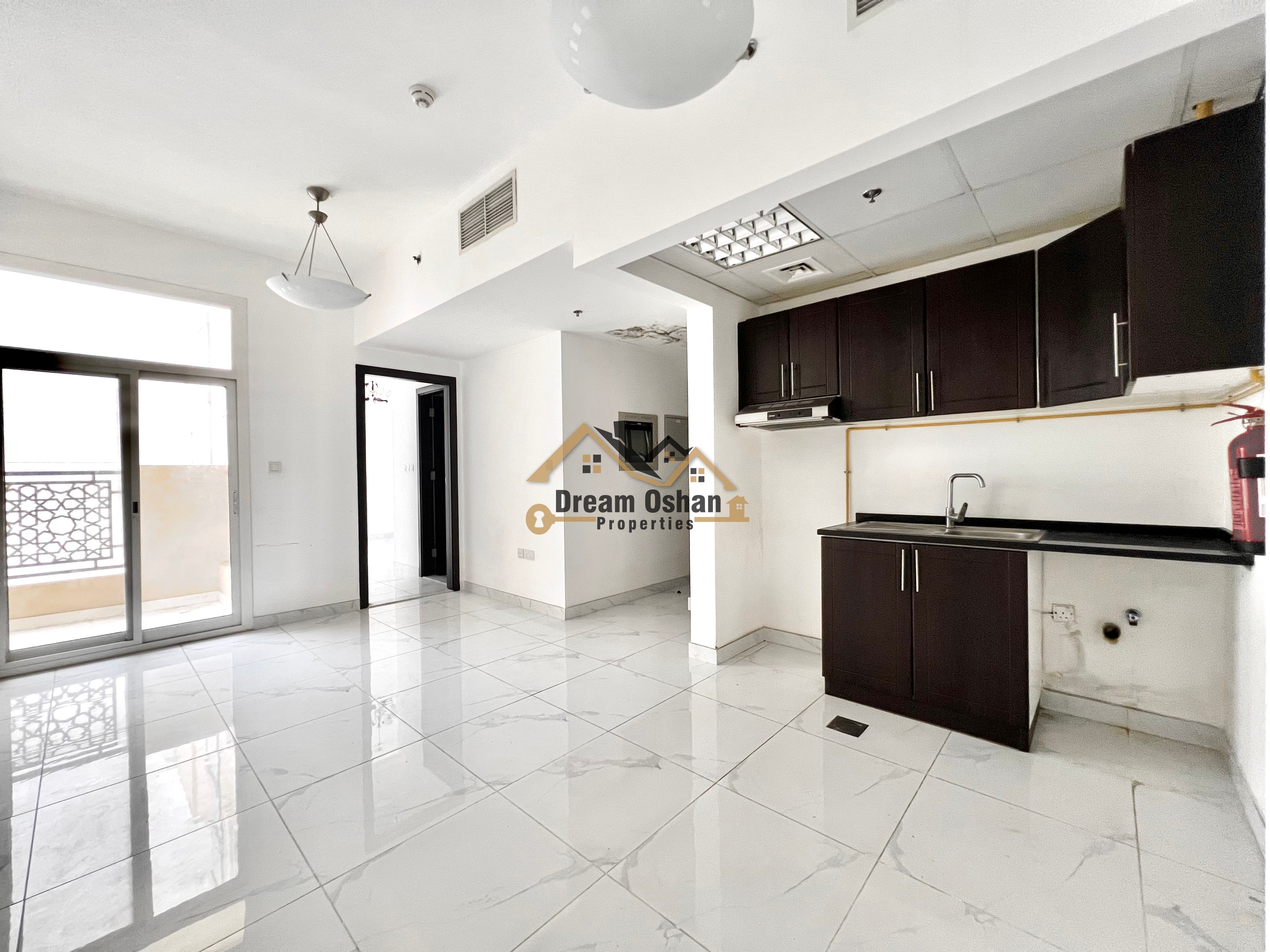 Elegant 1BHK/ Cheap Price/ Waterfront Near Metro