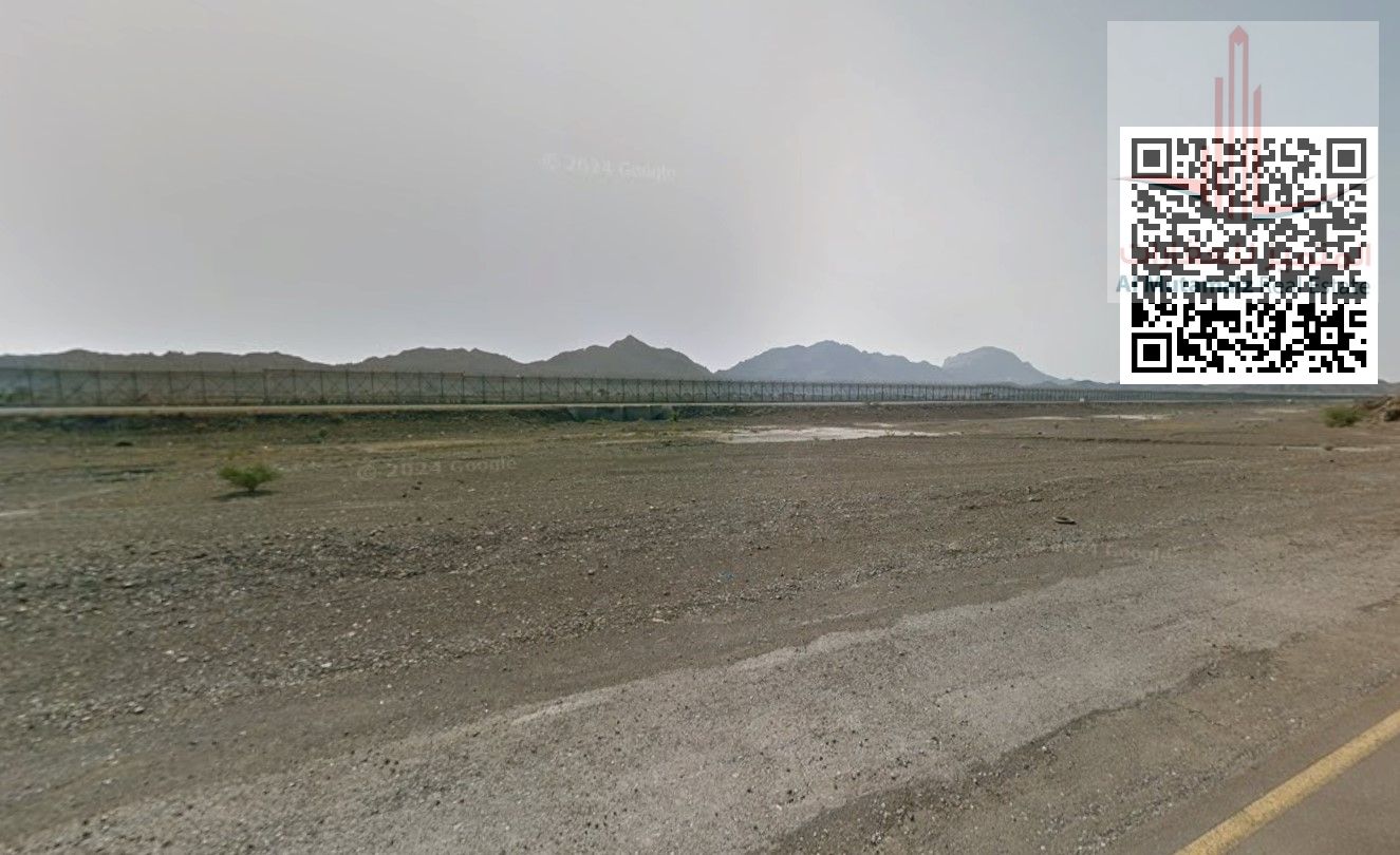 commercial/masfot1/g+4/land 2corner st/good area