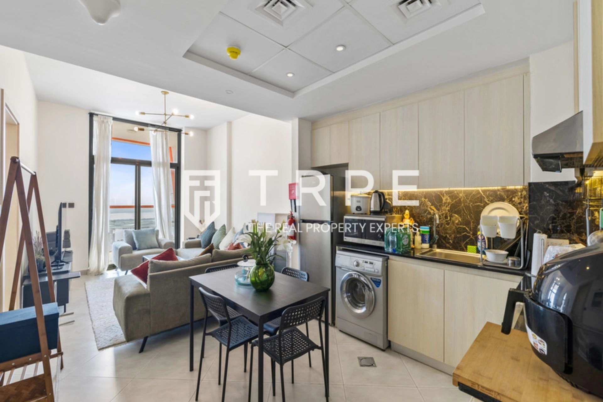 Ready to Move In | Creek View l High Floor