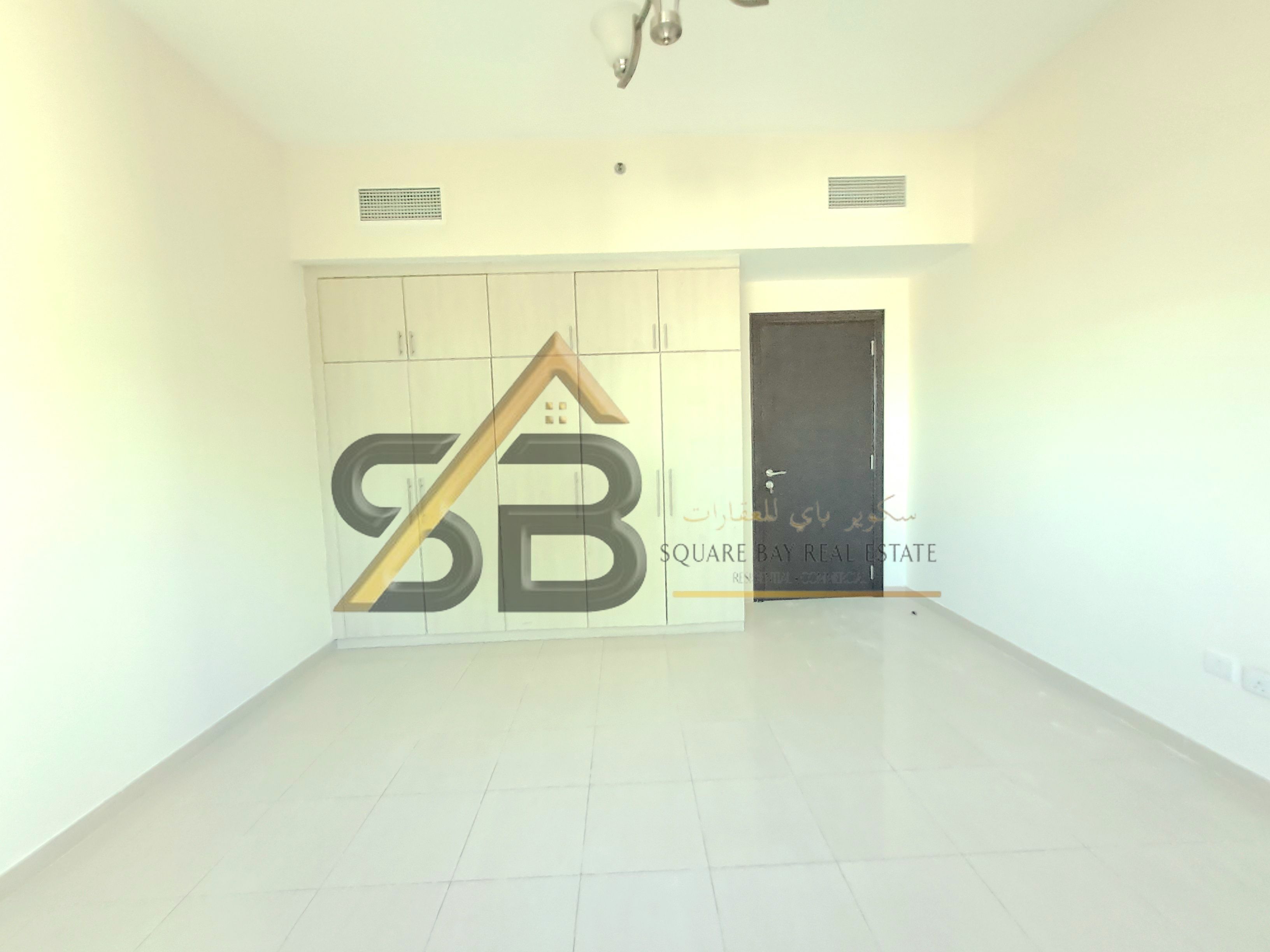 Spacious 2BHK With Maid Room 4 Bathrooms Close to Union Cop