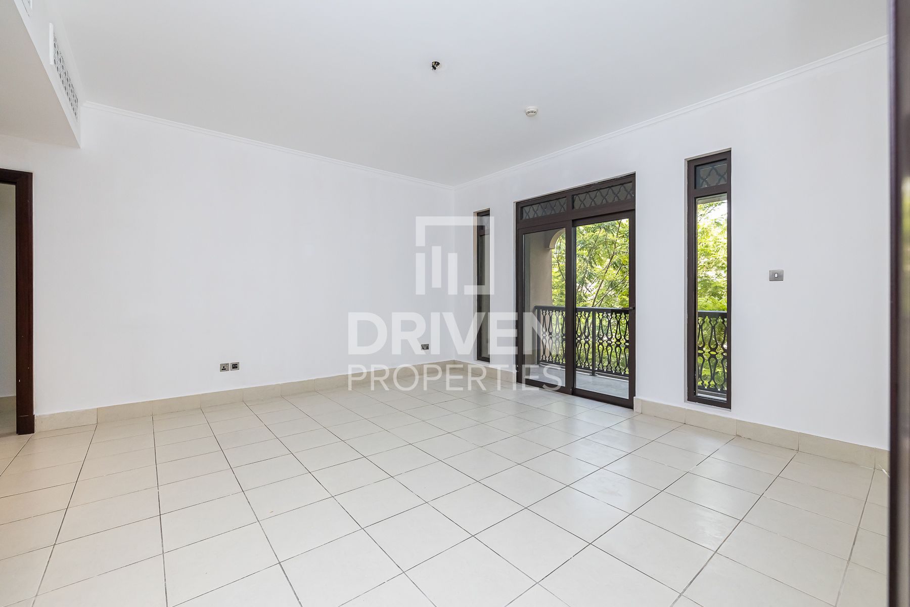 Spacious and Bright Apt | Well Maintained