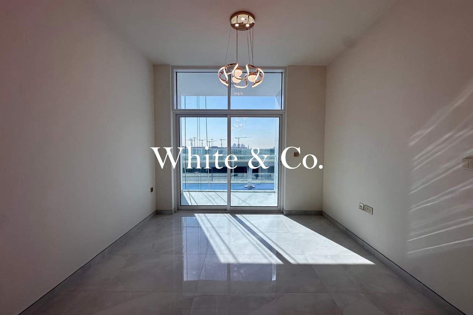 1 Bed | Brand New | Fitted Kitchen Appliances