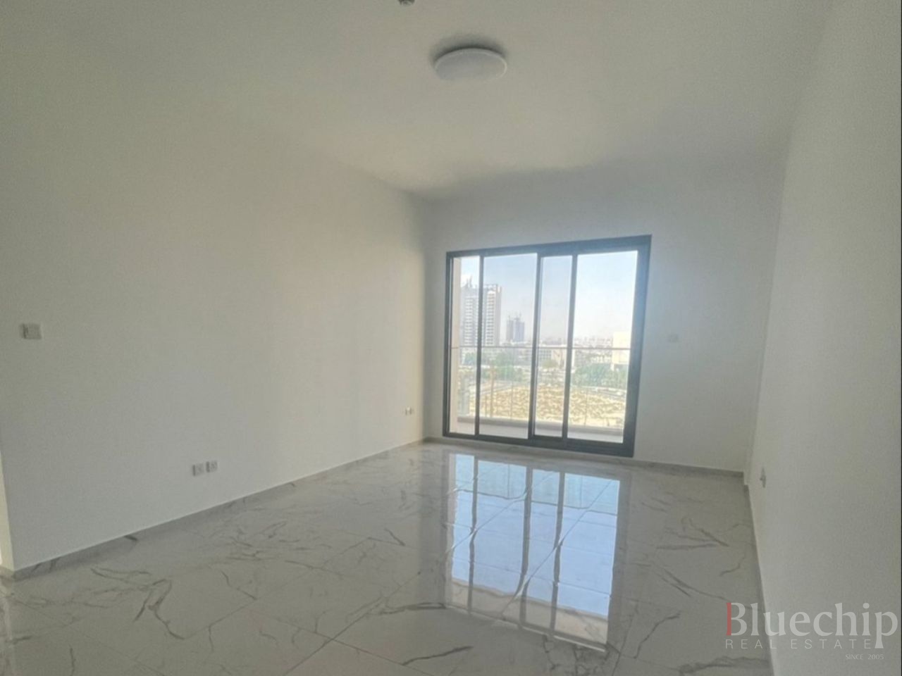 VACANT SOON | POOL VIEW | 2BED AND 3 BATH