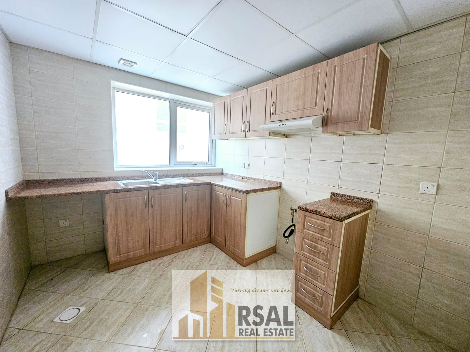 Spacious 2bhk Apartment Available in Muwaileh Commercial Area