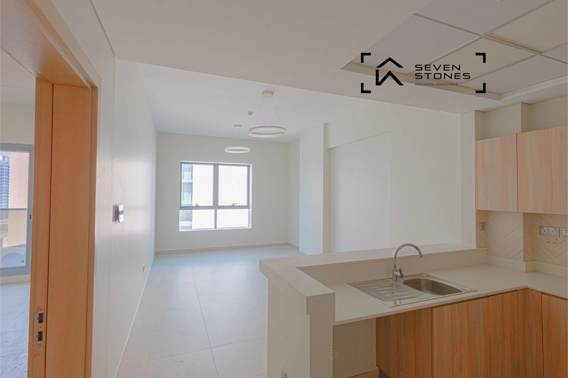 Unfurnished | Spacious Layout | Great Location