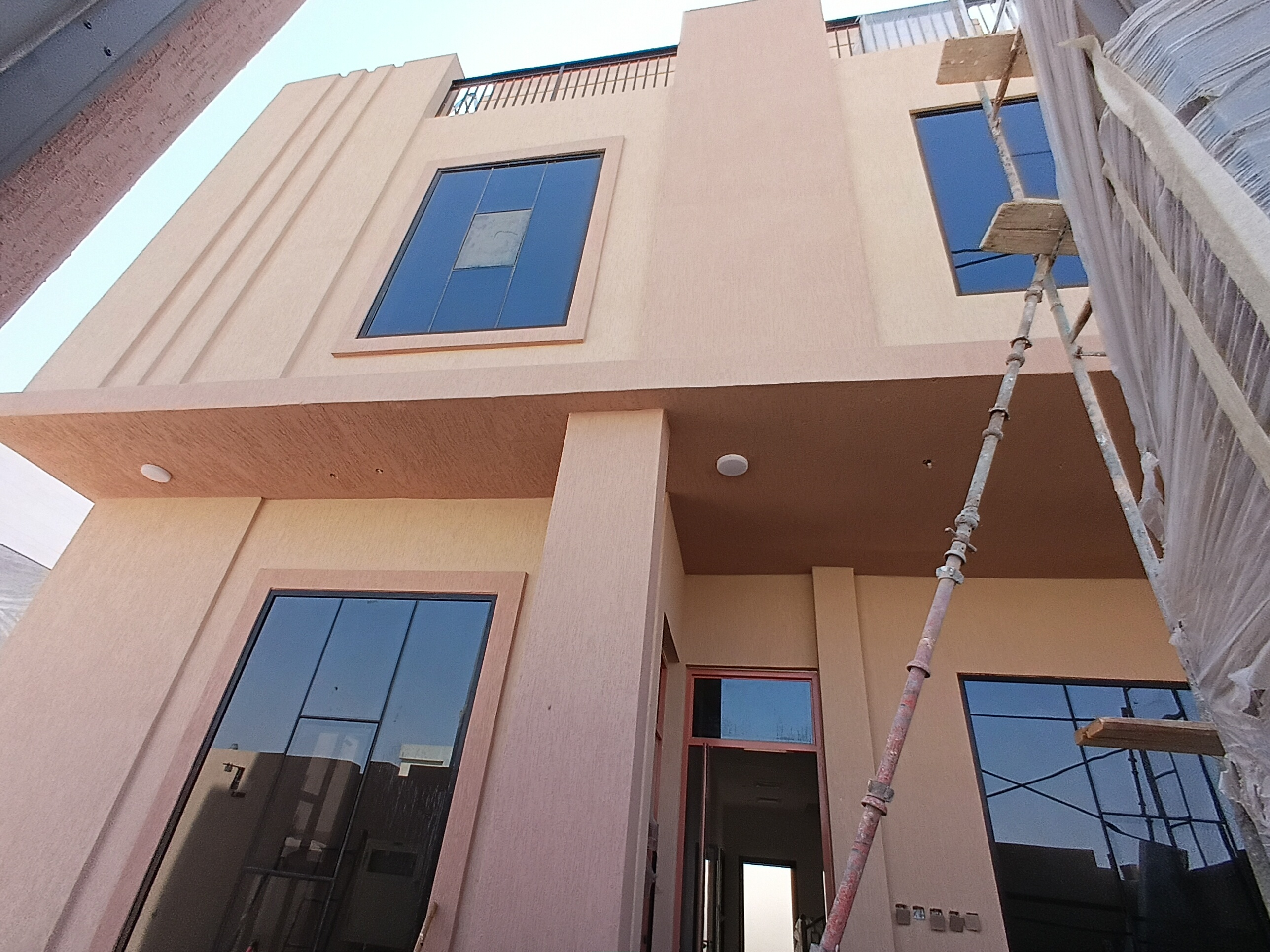 Brand new luxury 4 Bedroom villa + maid room all master room in hoshi sharjah