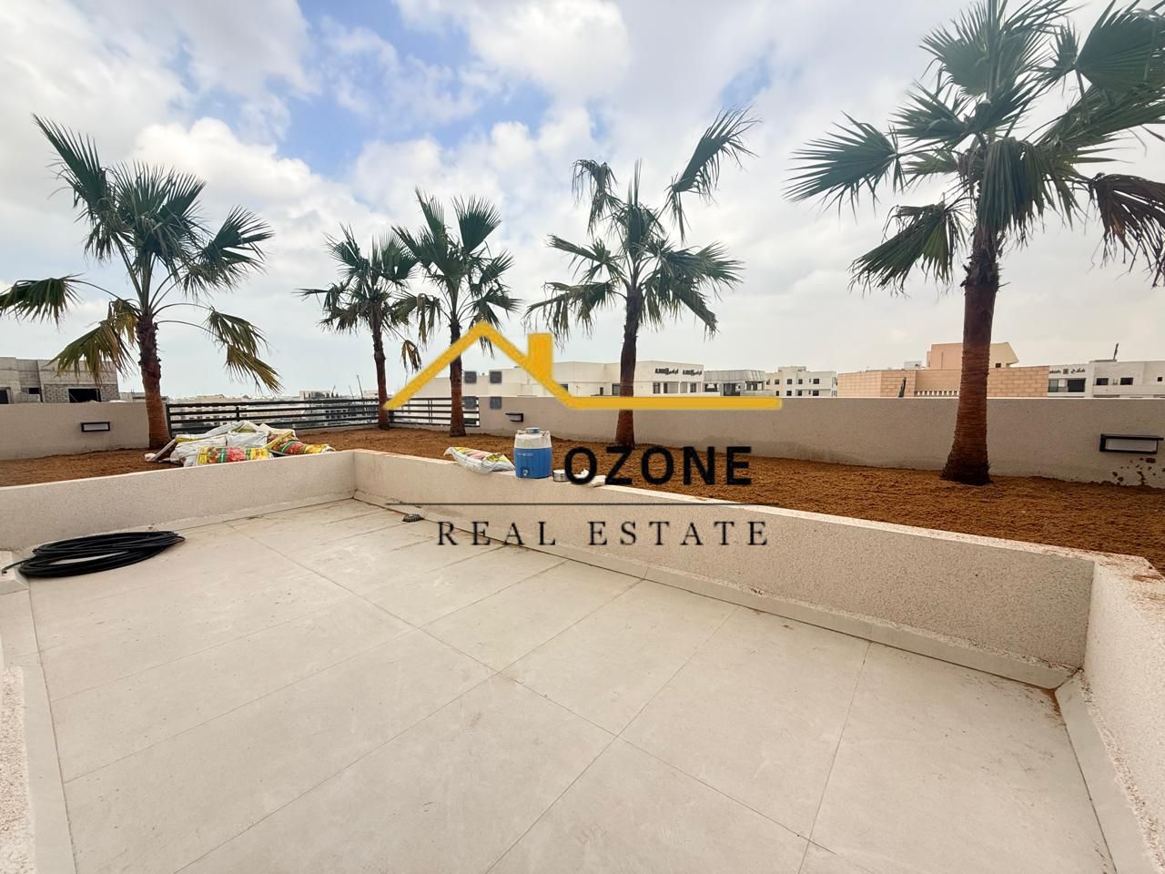 Hot Offer 30 Days Free Spacious Brand New 1BHK With Balcony