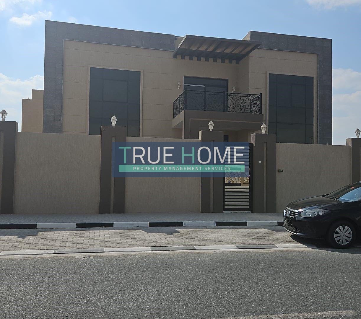 Spacious Modern Villa with Outdoor Kitchen & Annex | Al Hoshi