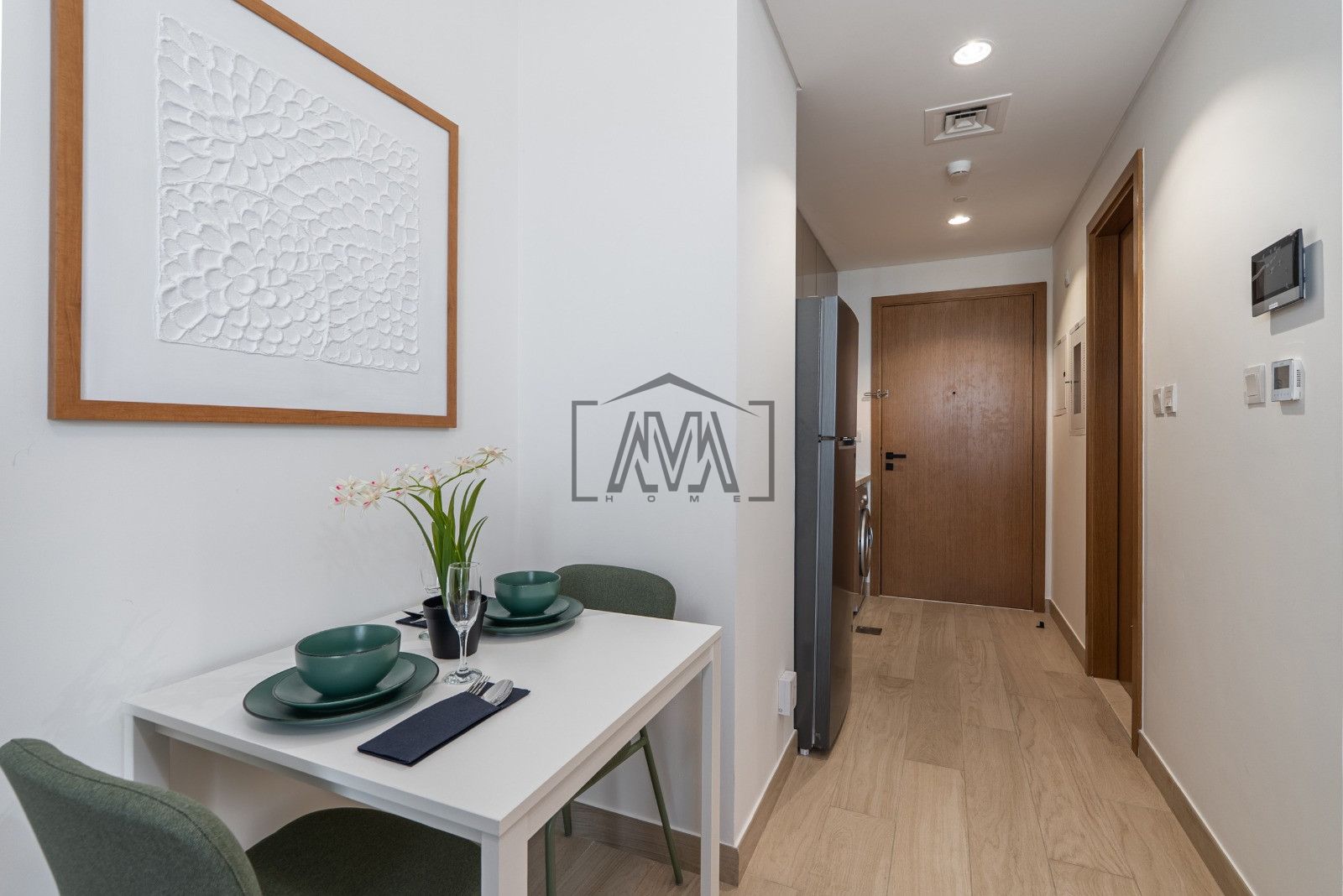 Bright and Airy | Vacant on Transfer | Fully Furnished
