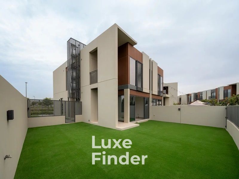 Single Row | Landscaped | Bigger Layout