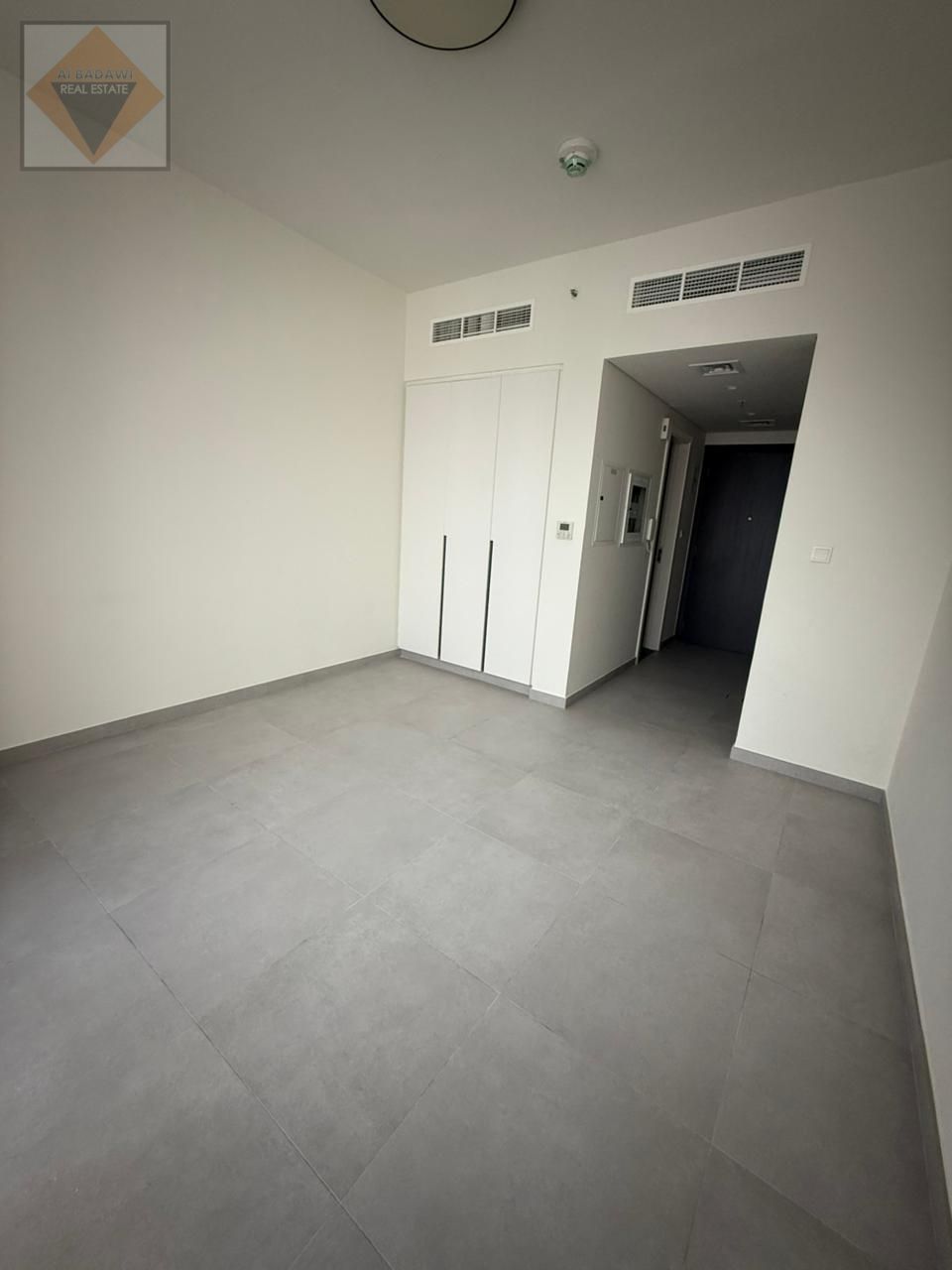 Studio Apartment for Rent in Riff 2, Aljada | Dedicated Parking | 400 Sqft
