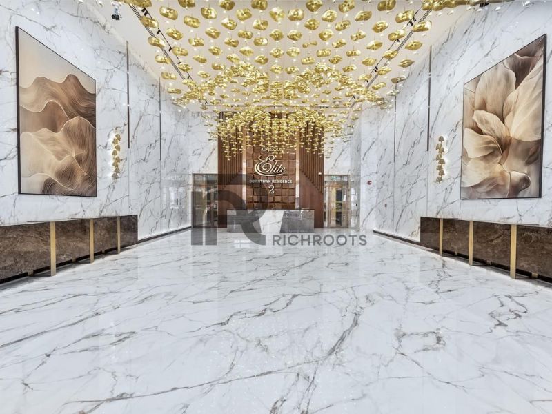BURJ KHALIFA VIEW | UPSCALE INTERIORS | LARGE LAYOUT