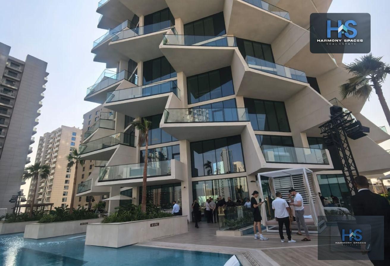 1 BR Unfurnished at Binghatti Royale ,Jvc