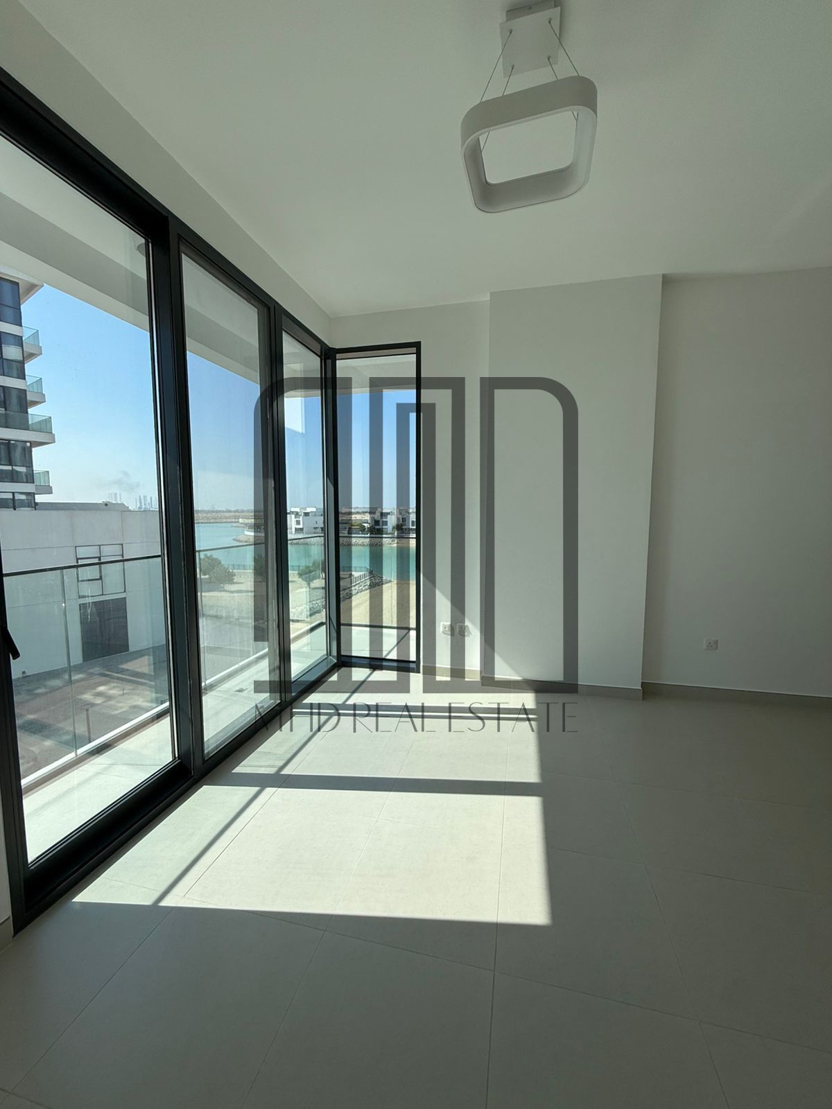 1 BKH for Rent in Ajmal Makan | first tenant | Side sea view