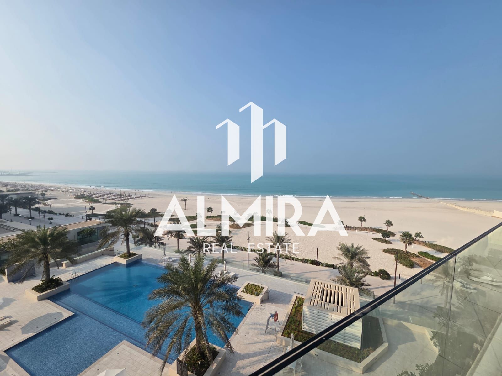 Spacious 1BR Loft | Full Sea View | Beachfront