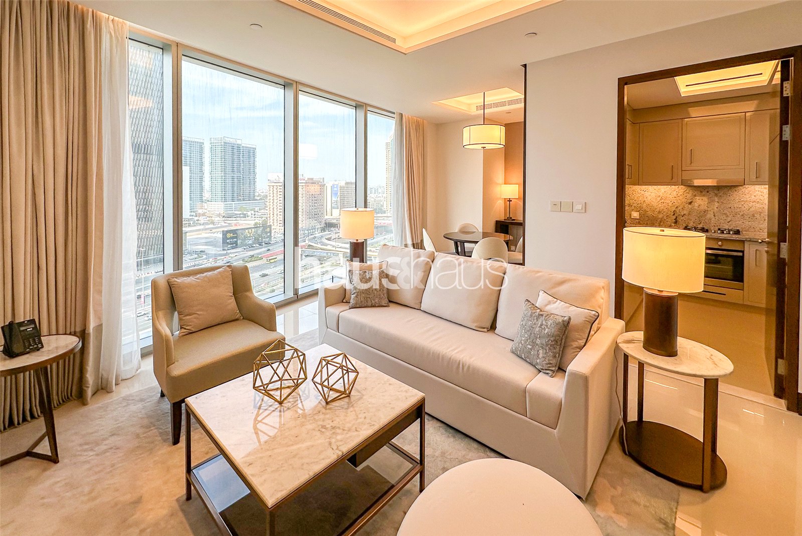 5-Star Living | Panoramic City Views | Luxury