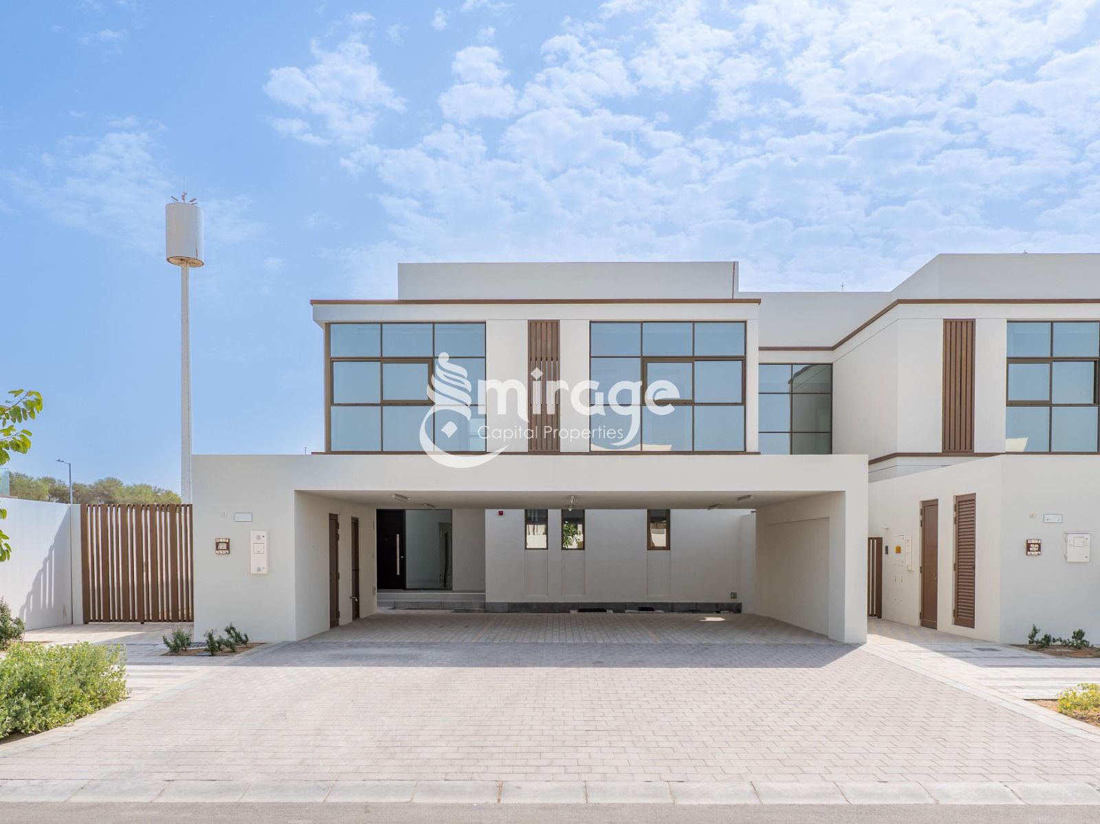 Single Row | Spacious 4BR TH | Premium Location