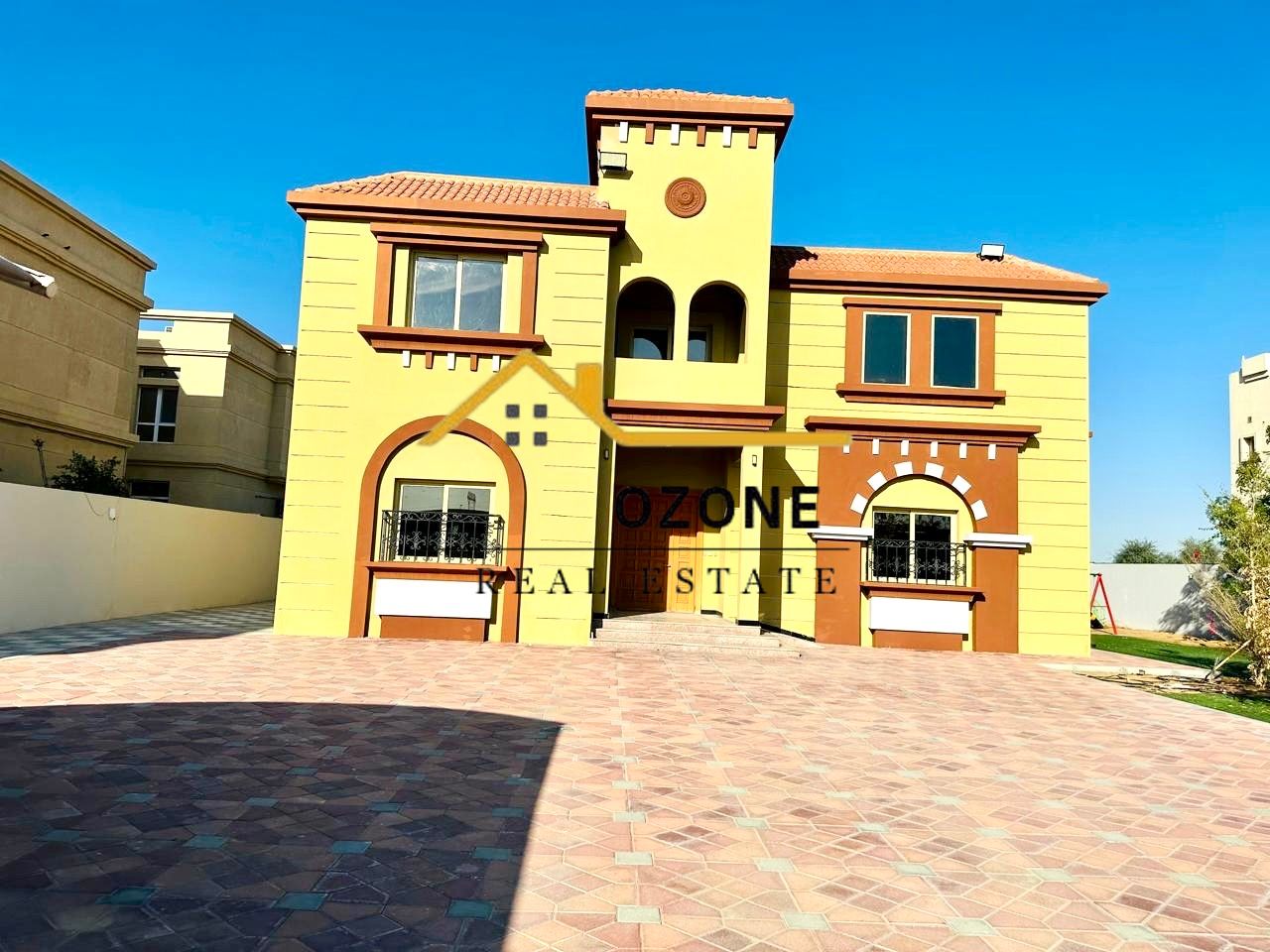 • Premium 5-Bedroom Family Home