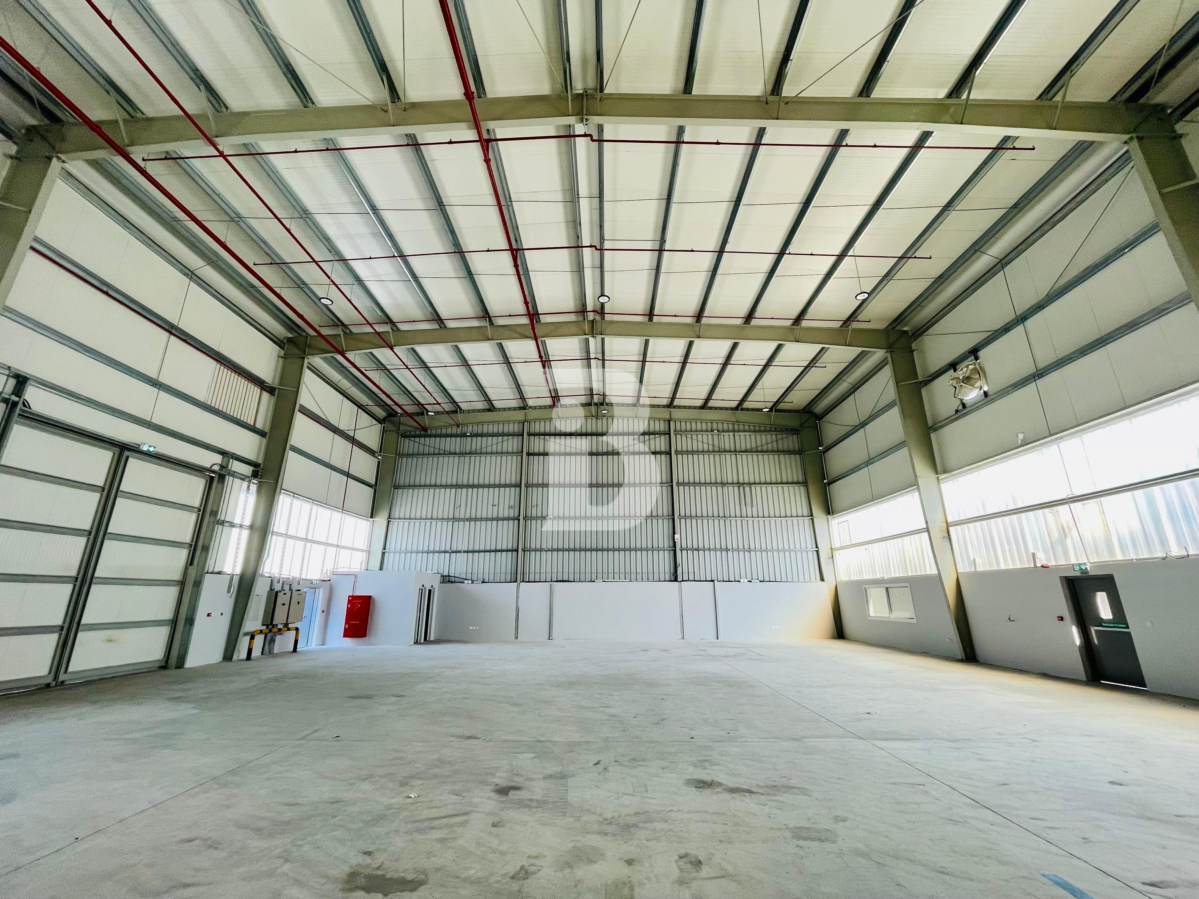 Brand New I Manufacturing Logistic Storage 1000 KW