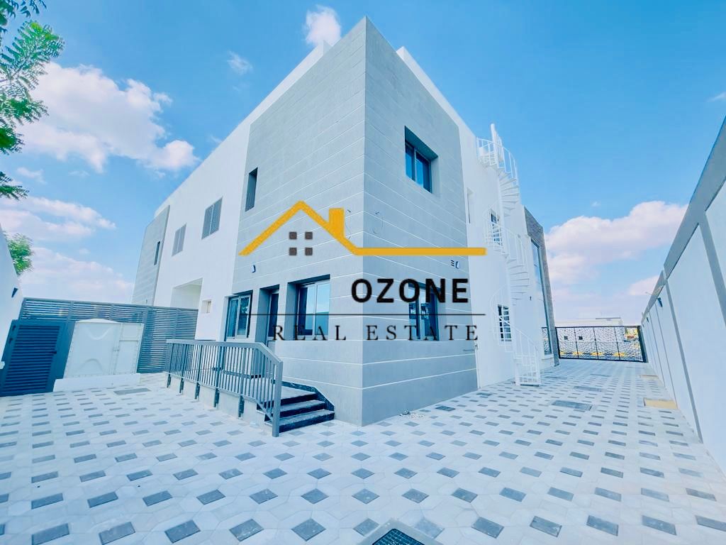 • Elegant Newly Built 5-Bedroom Home