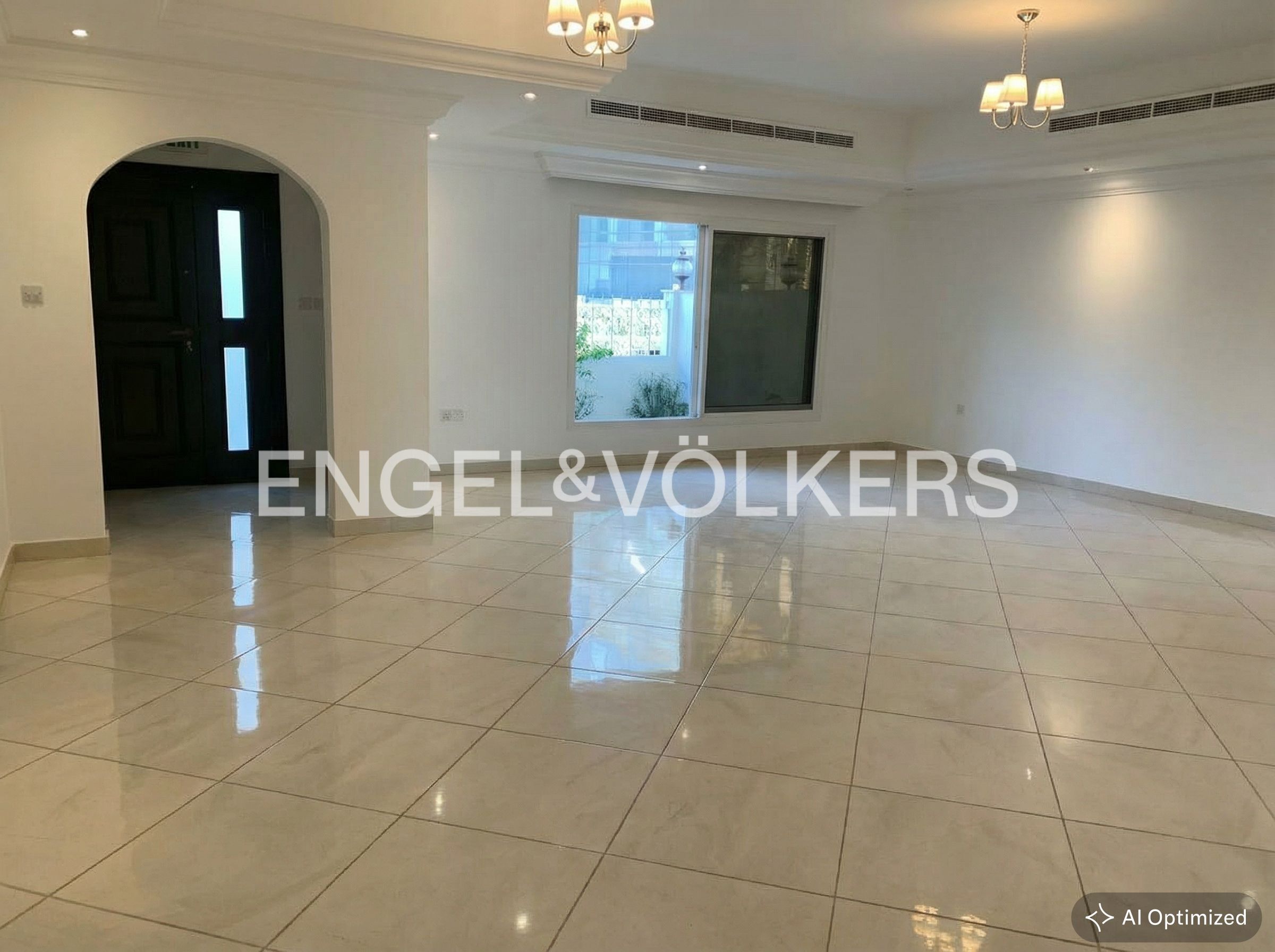 Private Garden | Vacant Now | Family Home