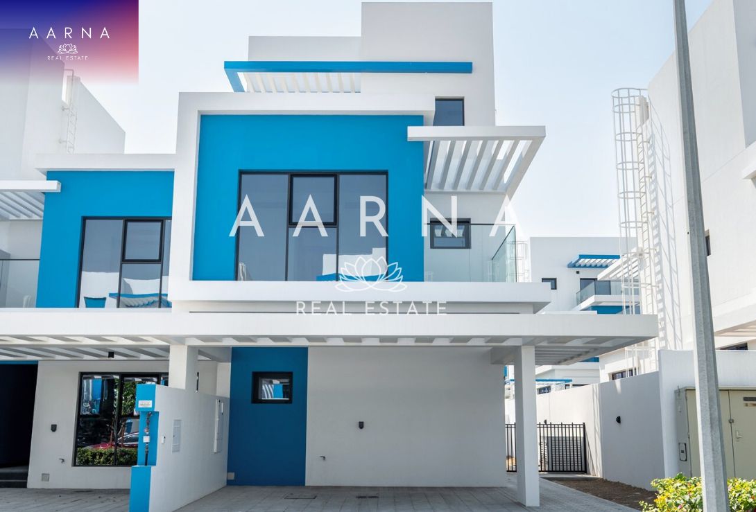 Luxury 5BR Townhouse in Santorini for Rent