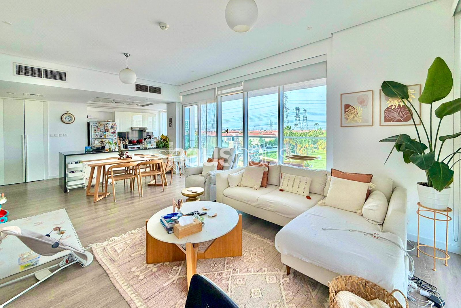 Corner Unit | Marina Views | Vacant On Transfer
